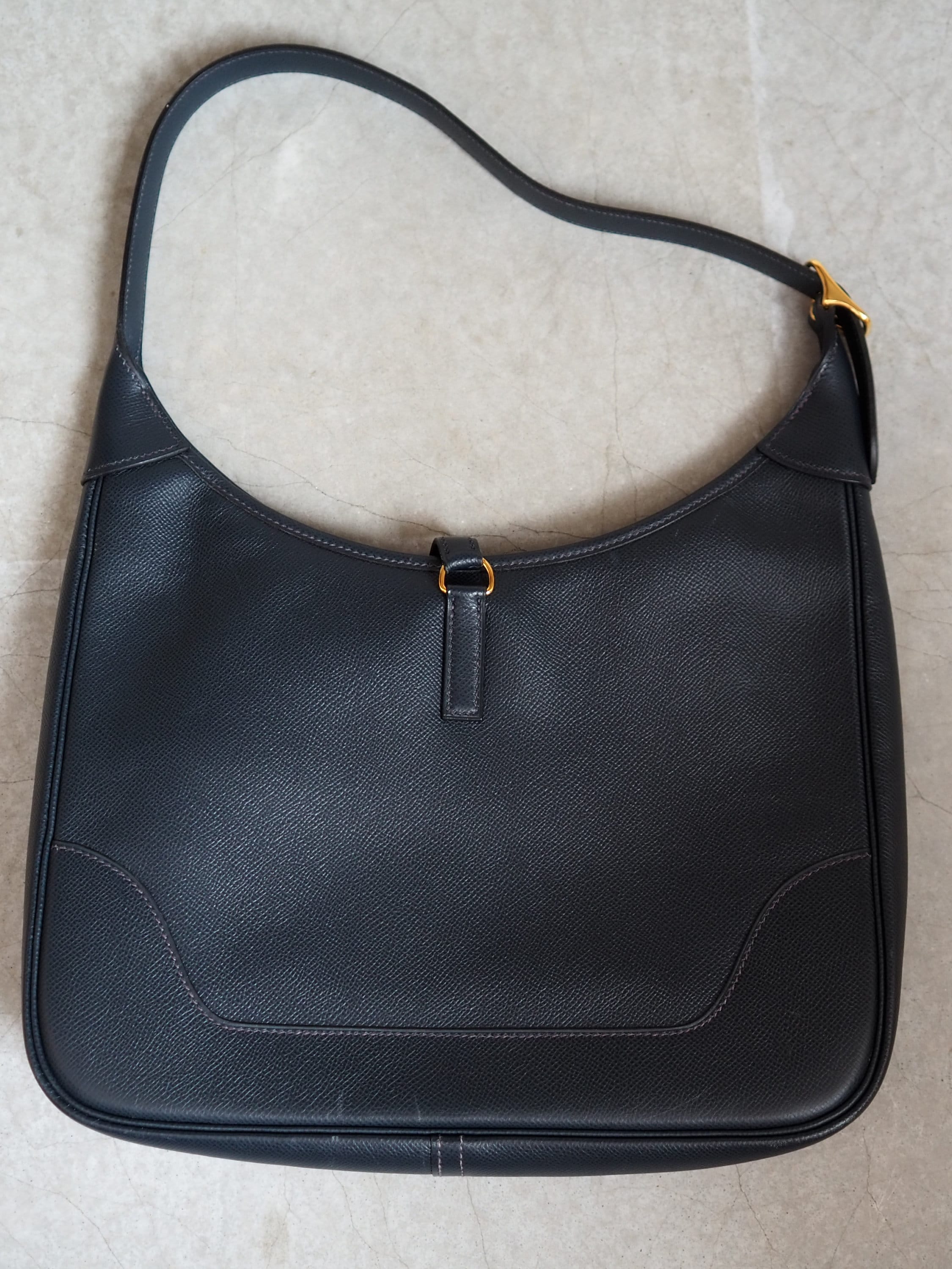 HERMES Trim 31 Handbag Blue Indigo Leather Couchevel Gold Metal Vintage Authentic