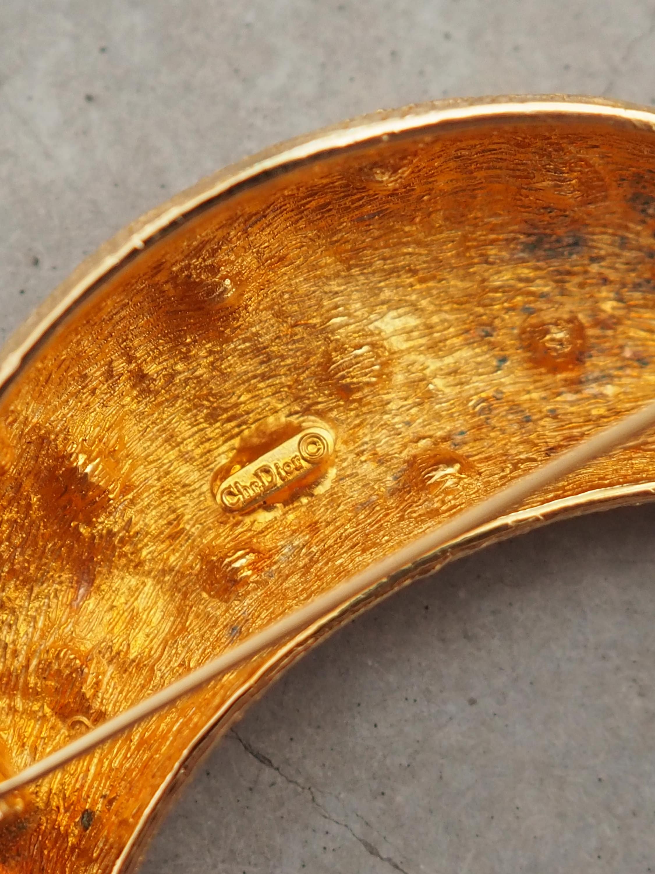 Christian Dior Moon Pin Brooch Vintage Metal Gold Color Authentic