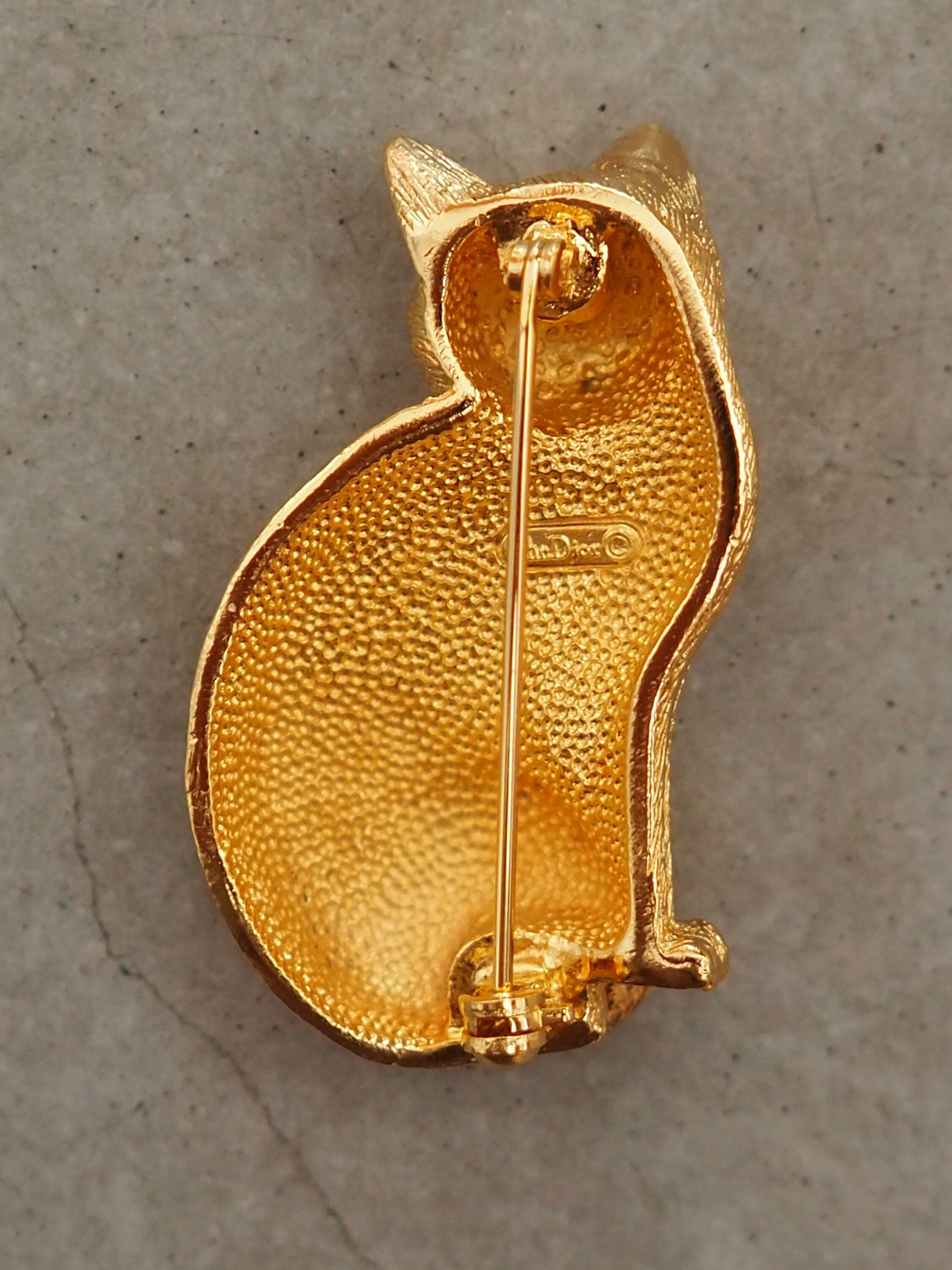 Christian Dior Cat Brooch Vintage Metal Gold Color Authentic