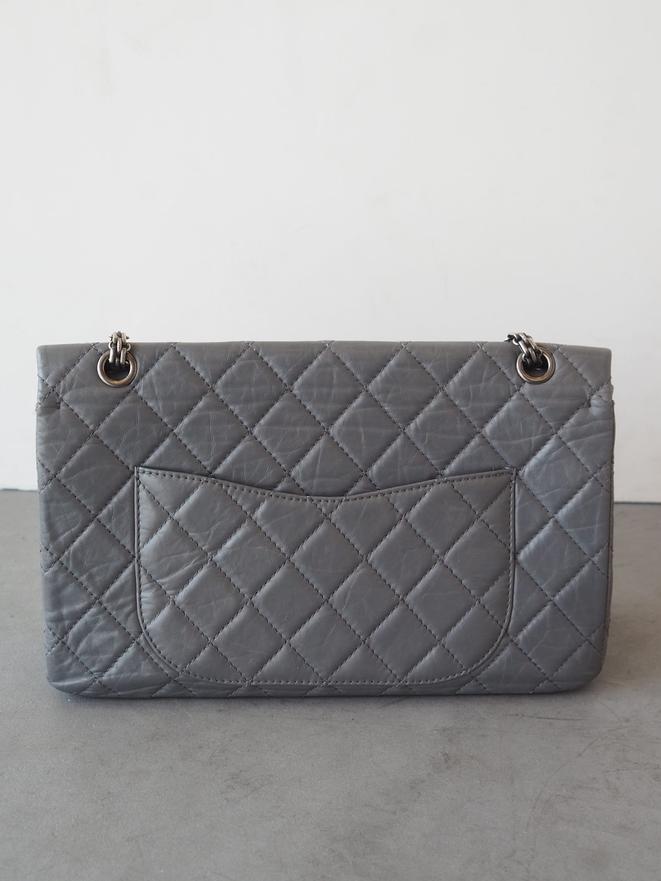 CHANEL 2.55 Frap Chain Shoulder Bag CC Logo Aged calfskin Matelasse Gray Vintage Authentic