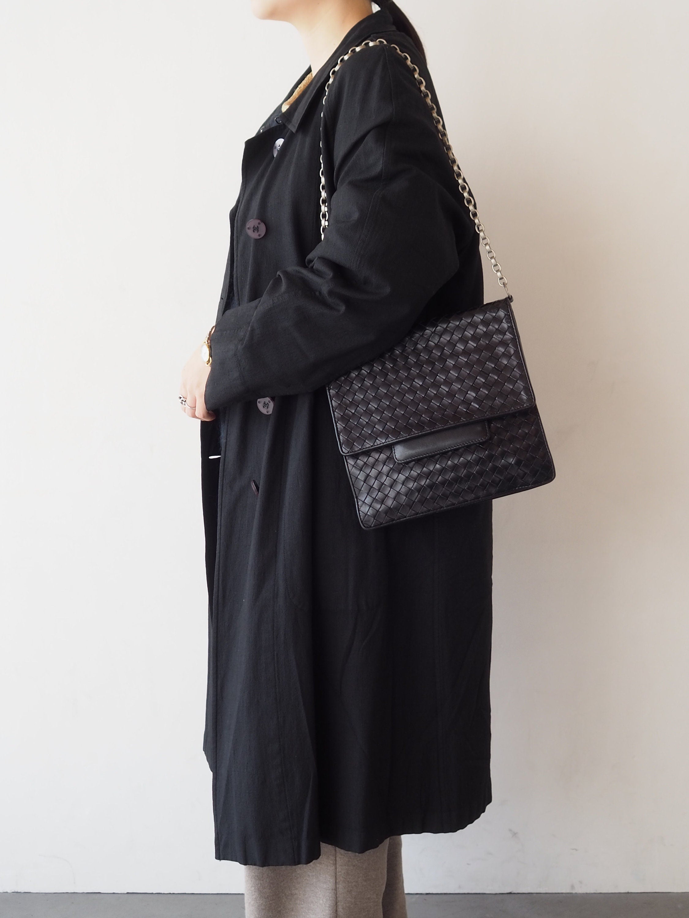 BOTTEGA VENETA Intrechart Shoulder bag Black Silver Chain Leather Vintage Authentic