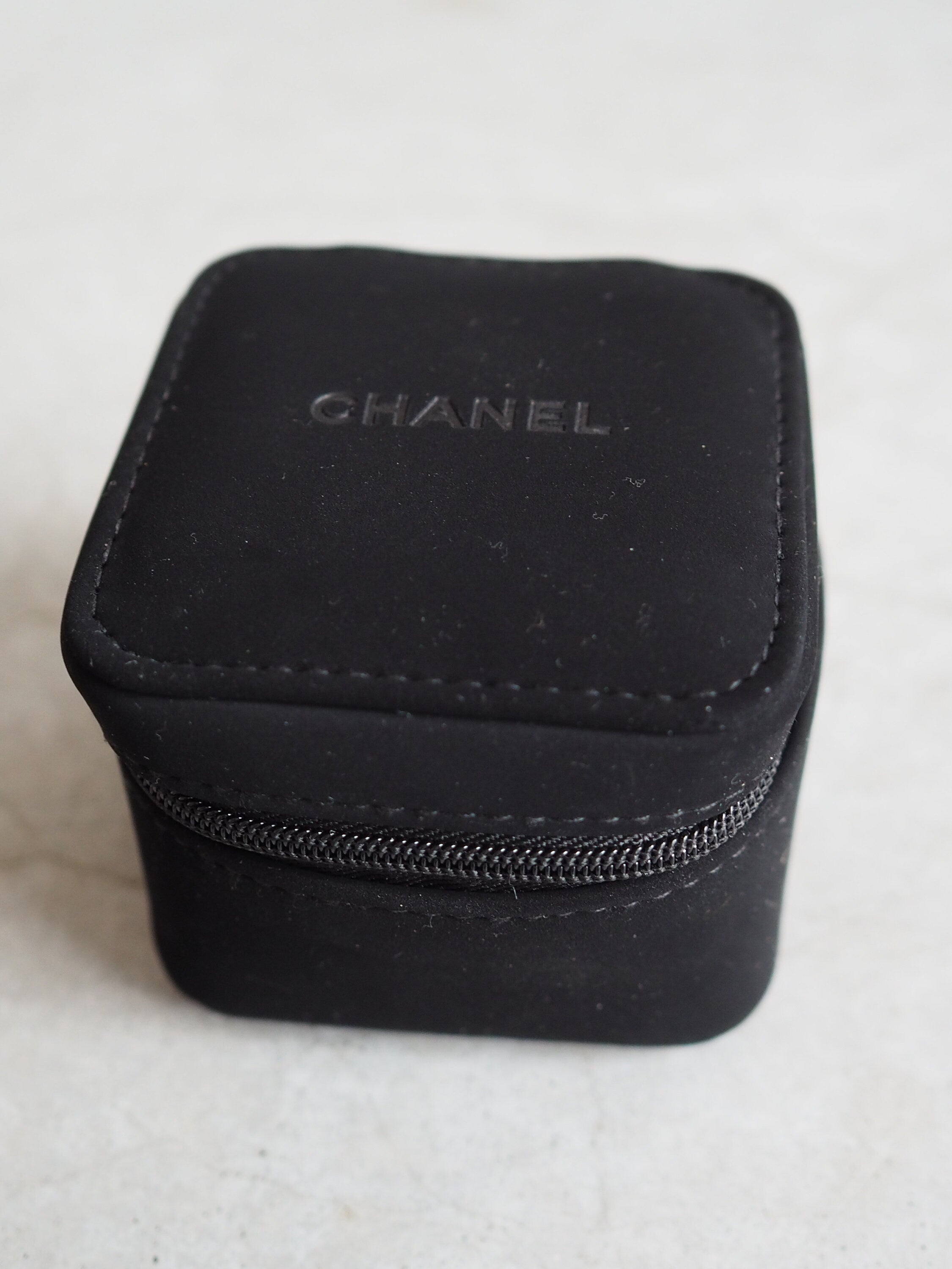 CHANEL Matelasse Watch Steel Leather Quartz Ladies Silver Leather Wristwatch Vintage Authentic