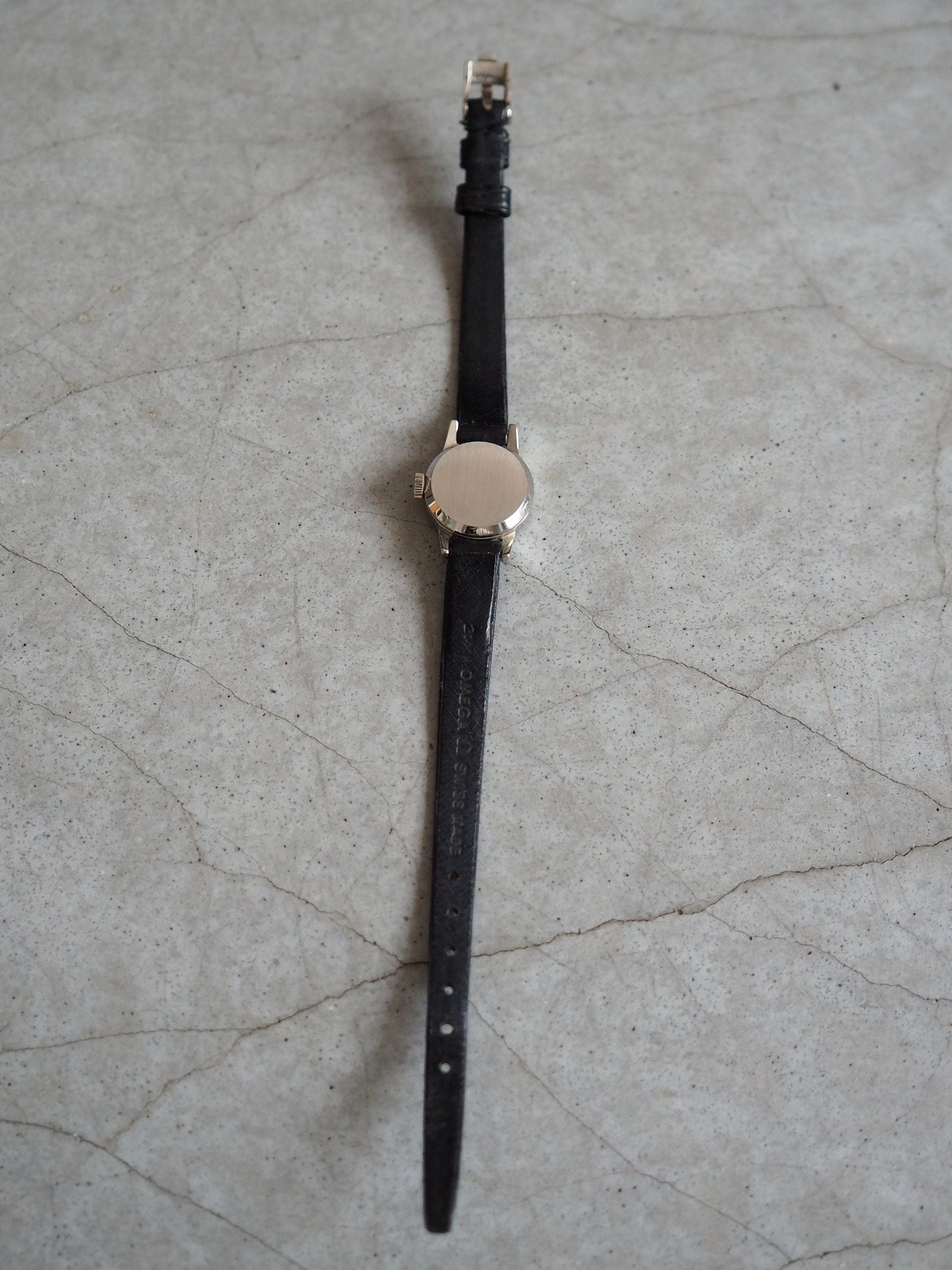 OMEGA DE VILLE Watch Silver Color Stainless steel Black Leather Ladies Vintage Antique Authentic