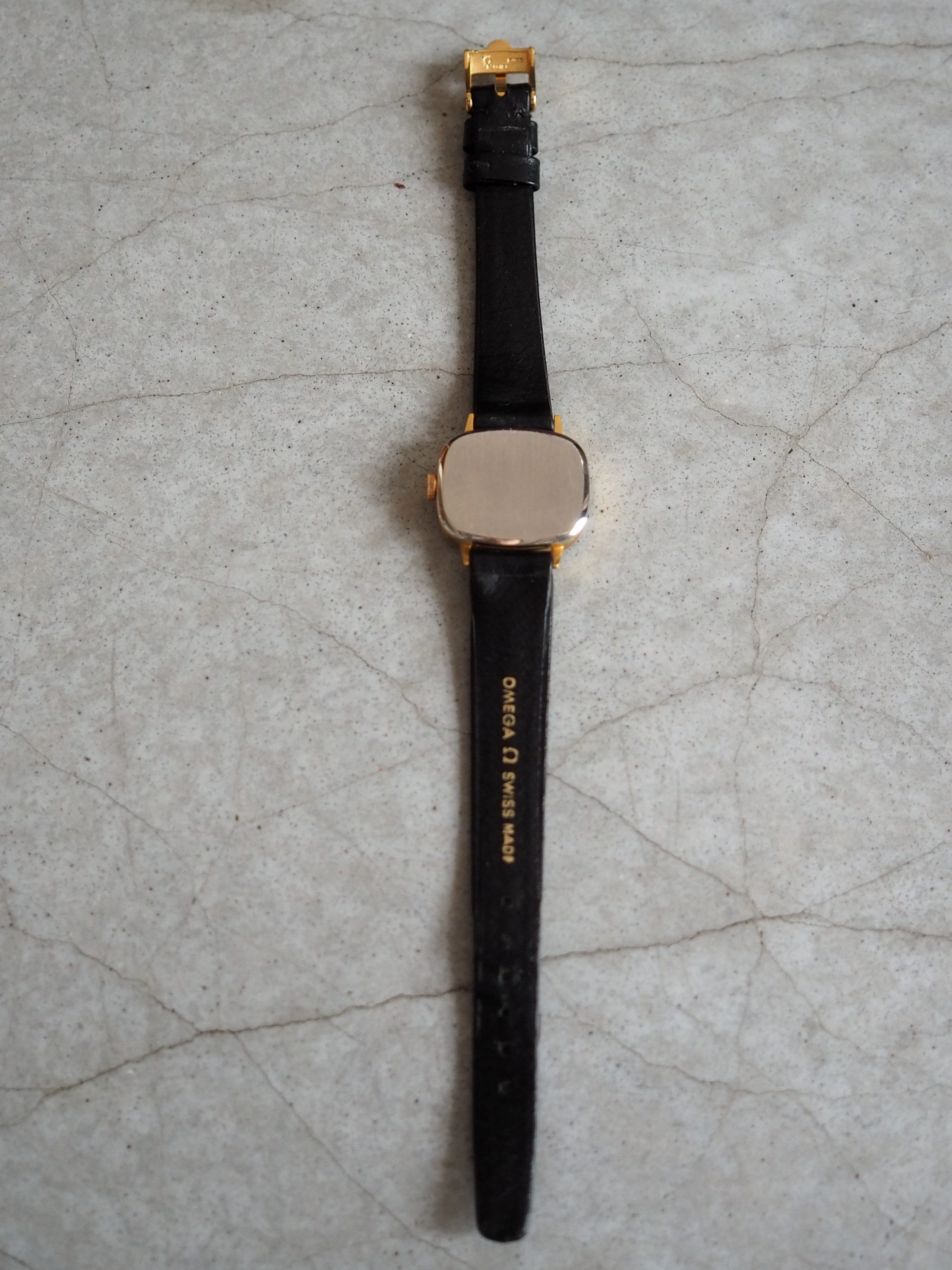 OMEGA DE VILLE Watch Gold Color Stainless steel Black Leather Ladies Vintage Antique Authentic