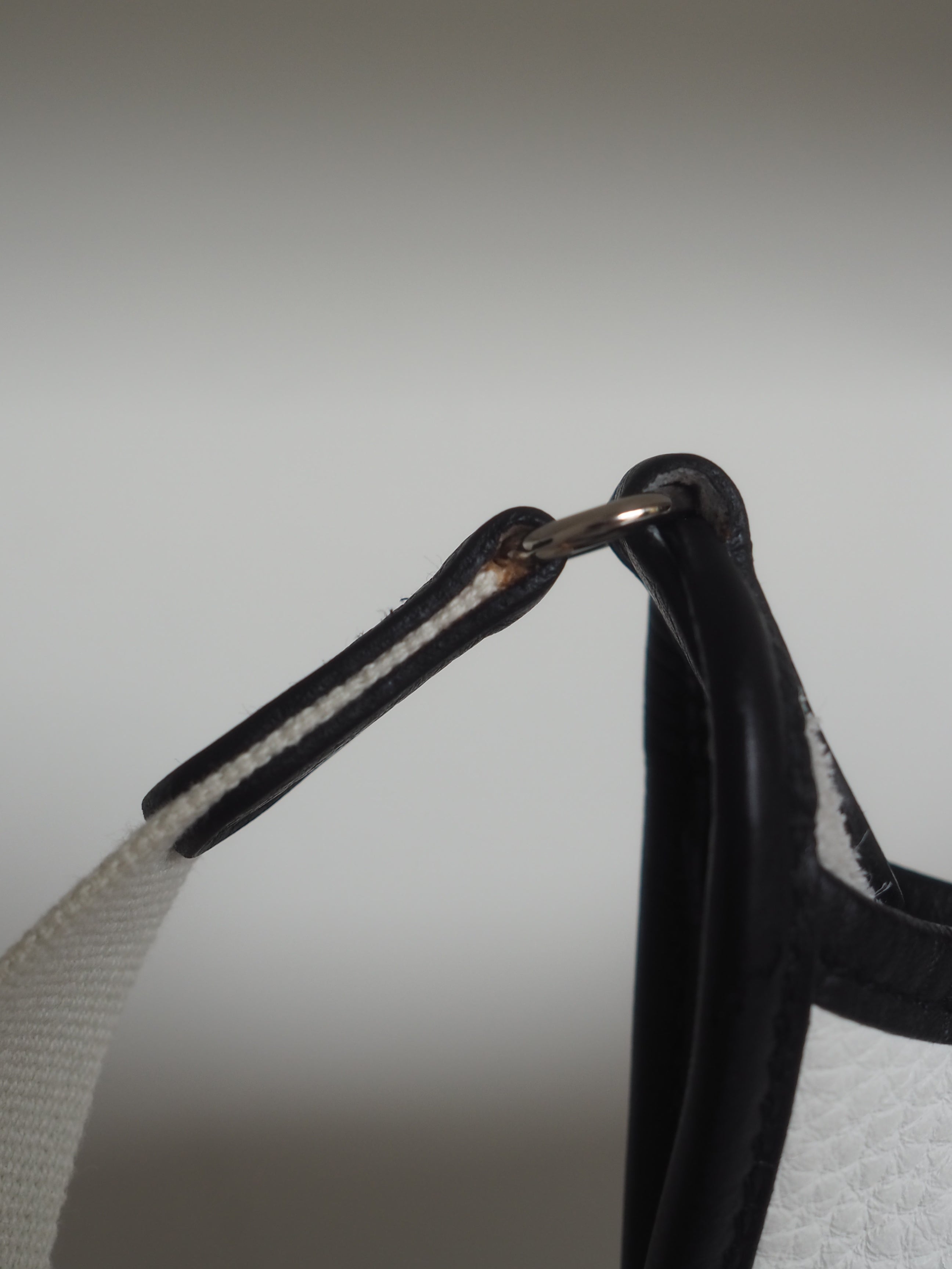 HERMÈS Vespa PM Shoulder Bag Bicolor