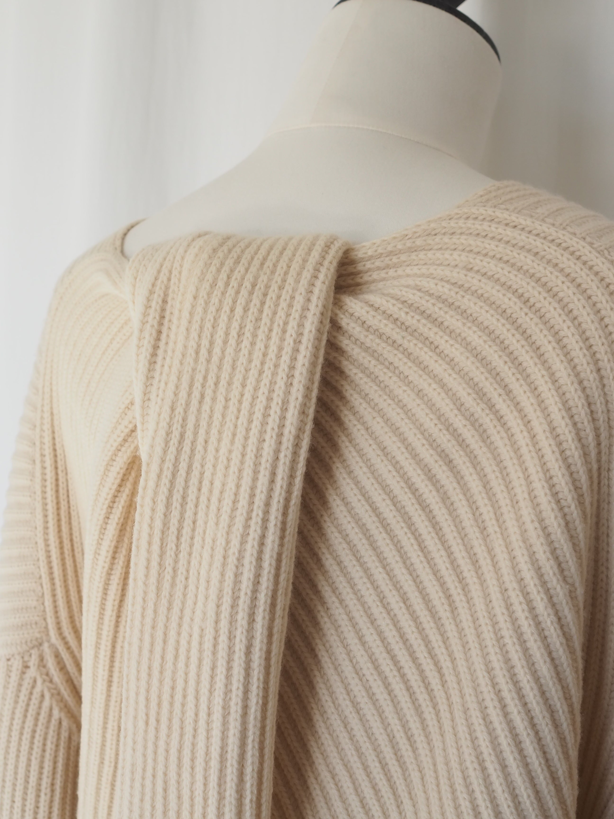 CÉLINE by Phoebe Philo Back Twist Knit