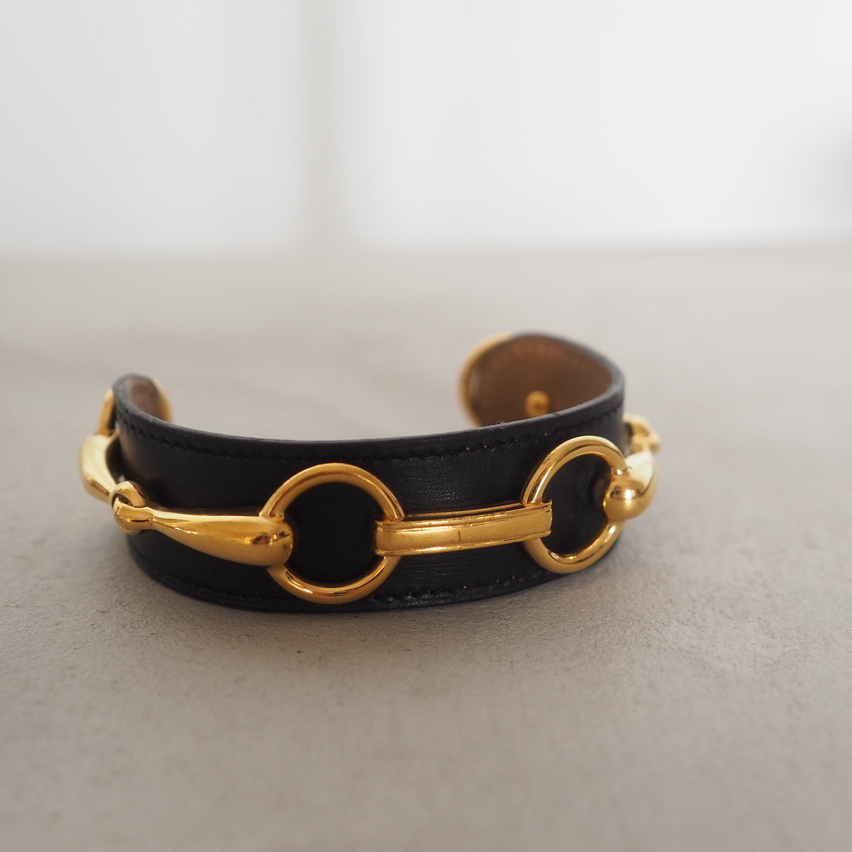 HERMES エルメス ホースビット バングル ゴールド ブラック 