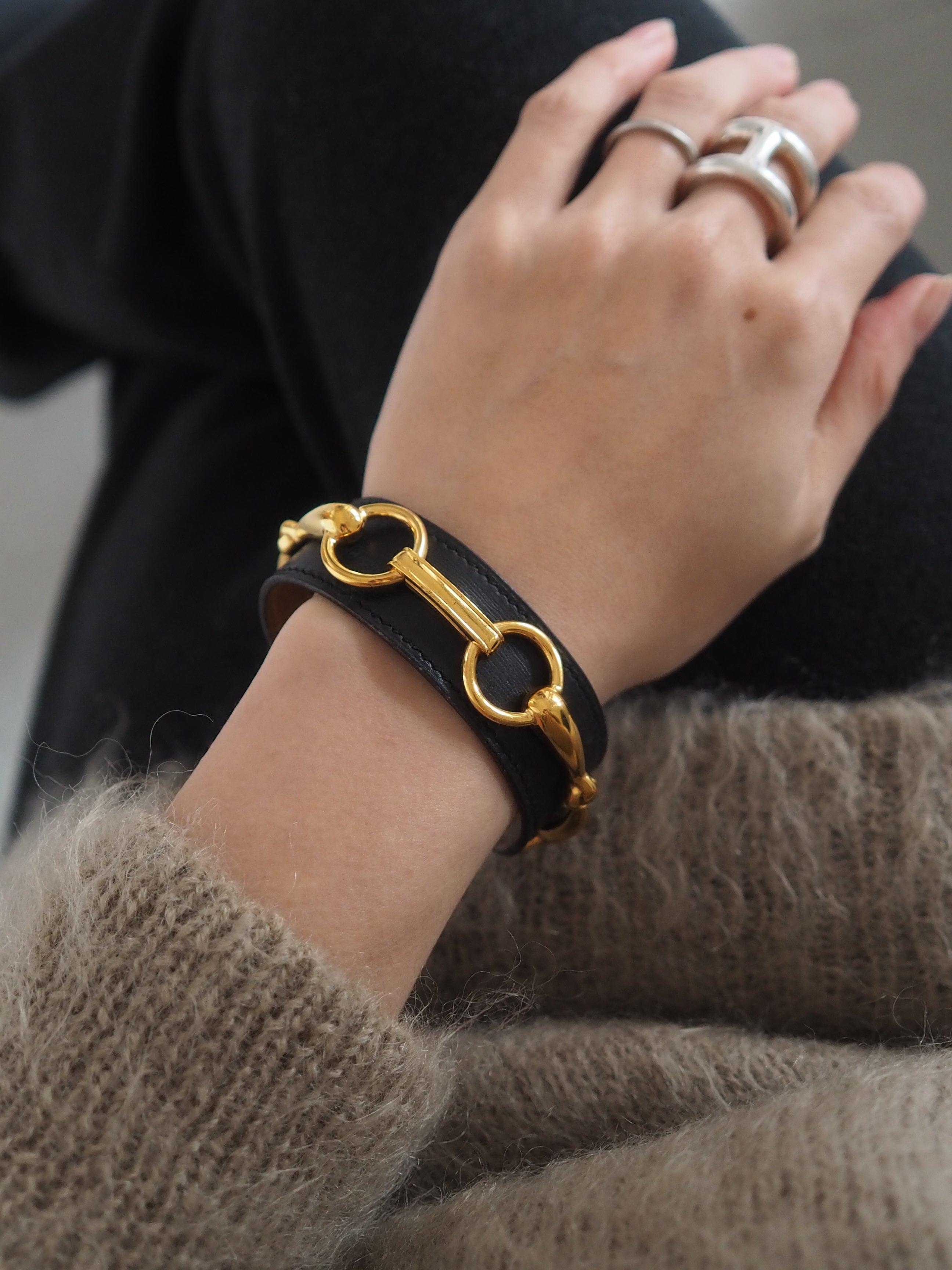 HERMES エルメス ホースビット バングル ゴールド ブラック