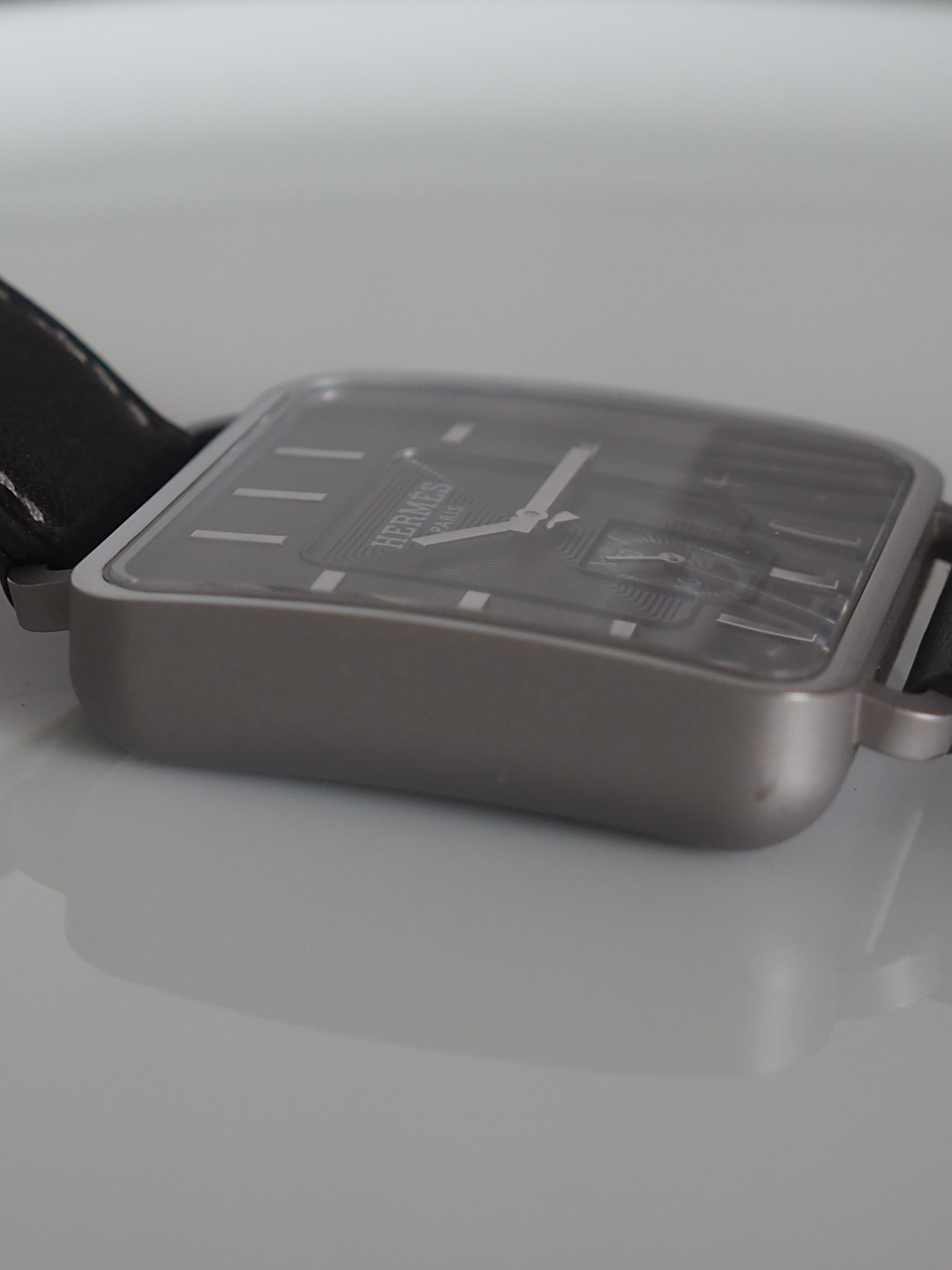 HERMÈS Carre H Watch