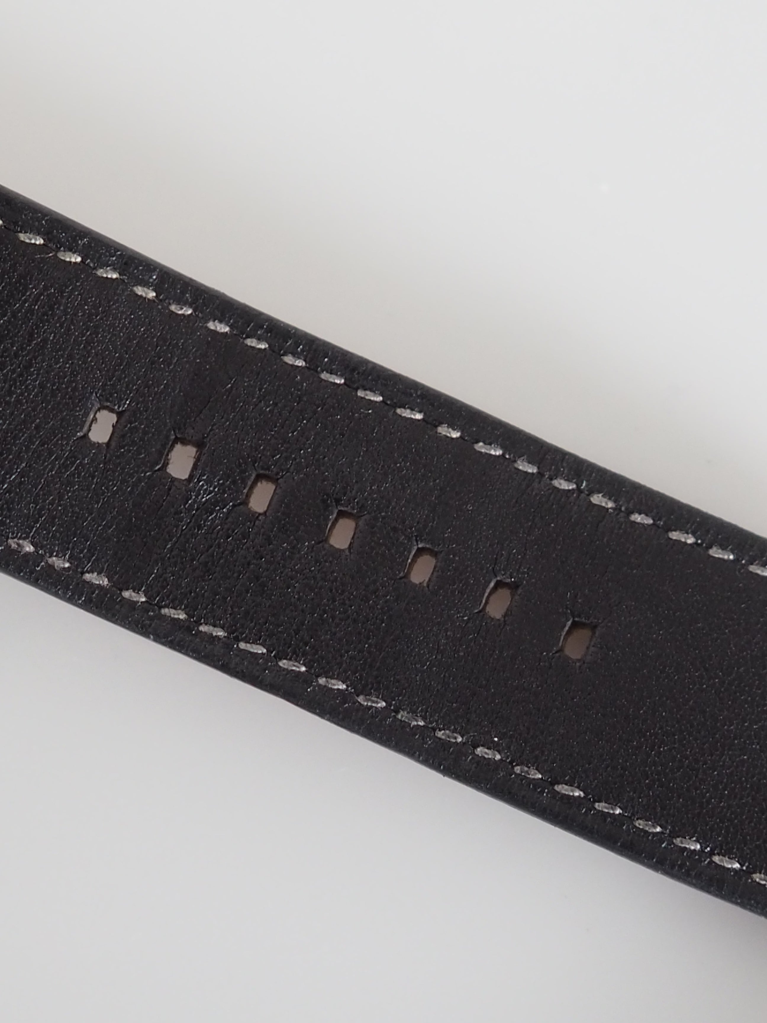 HERMÈS Carre H Watch