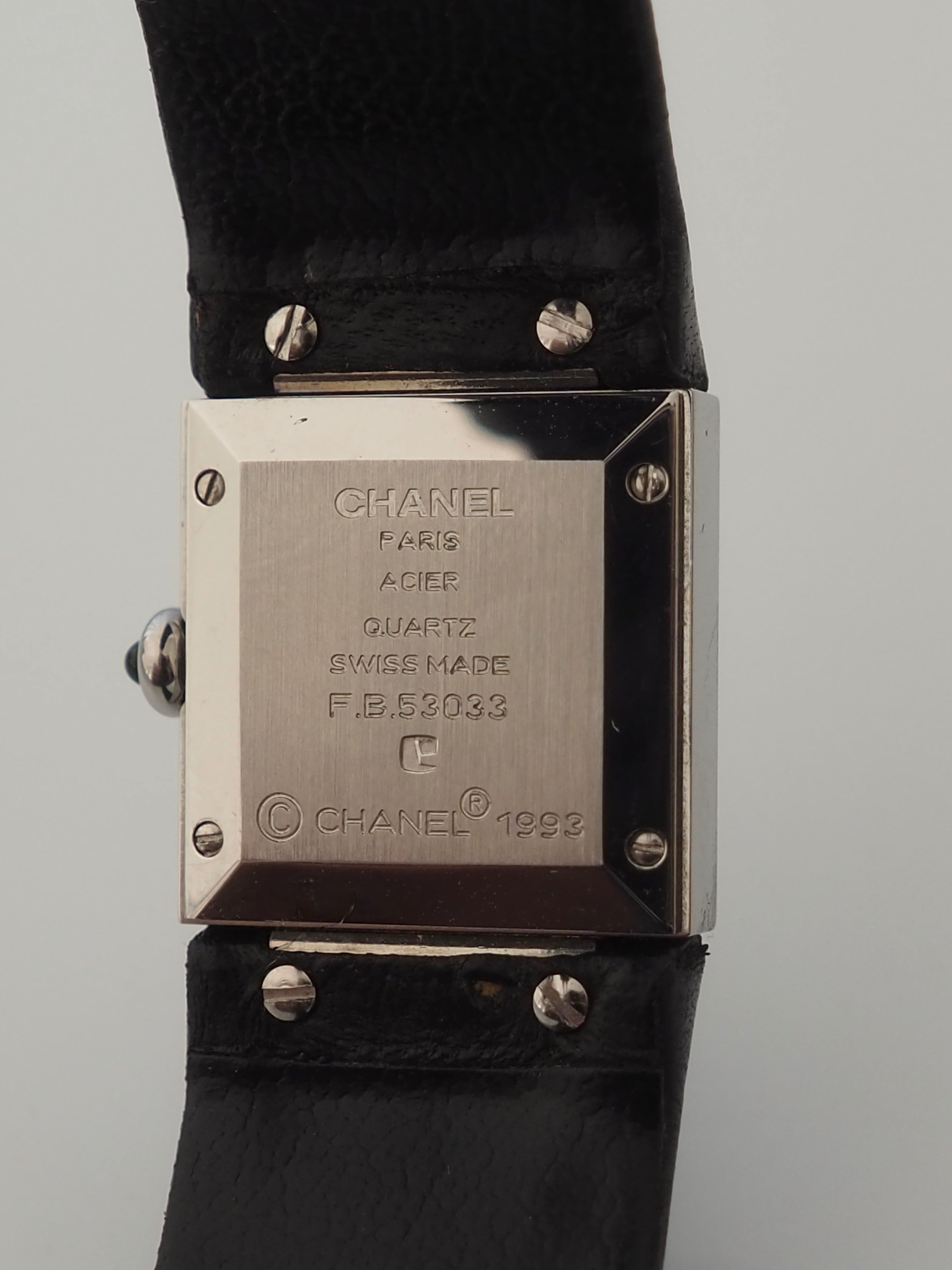 CHANEL シャネル マトラッセ ウォッチ 腕時計 シルバー ブラック