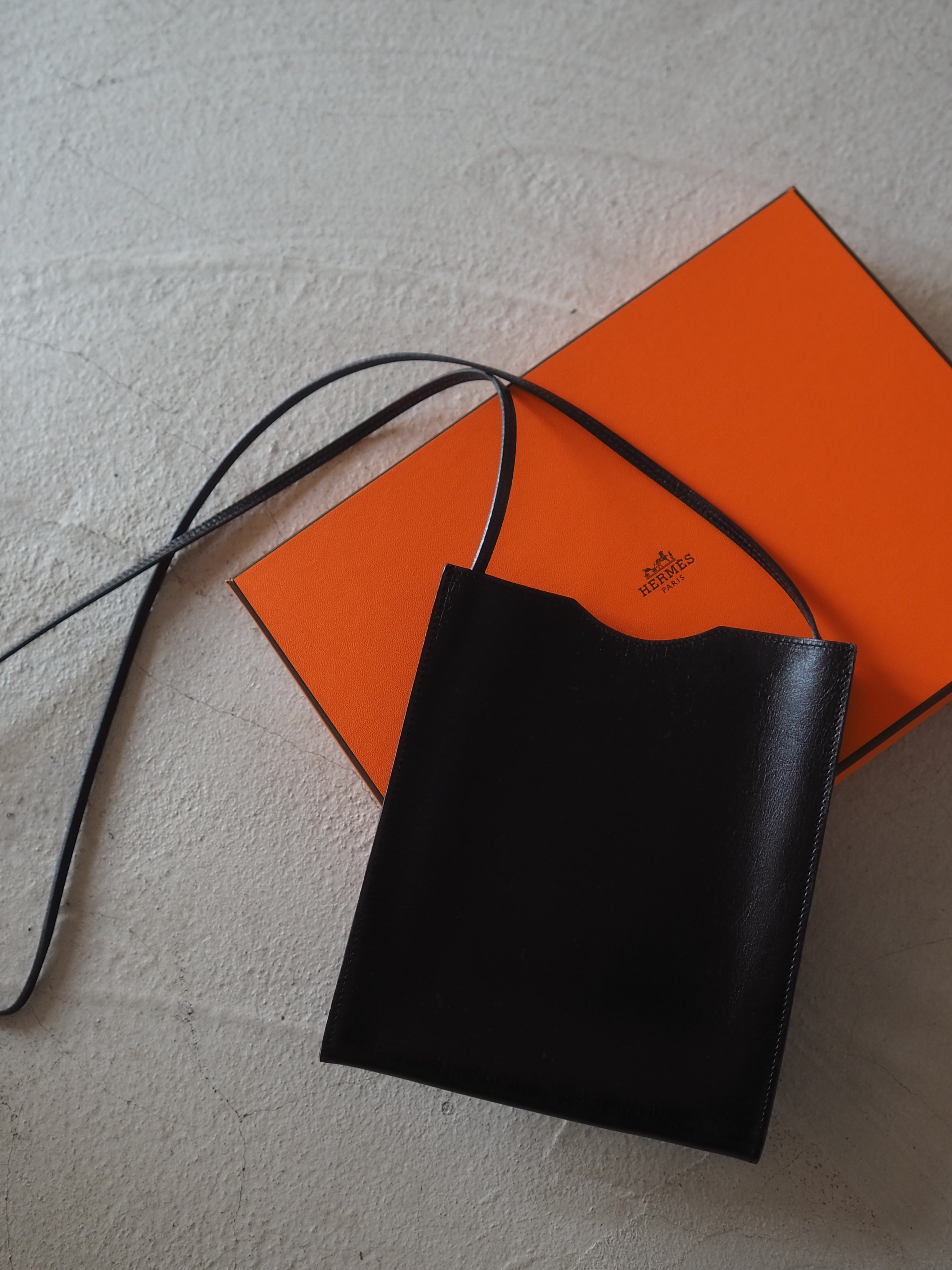 HERMES エルメス オメニトゥ ショルダー バッグ レザー ブラック