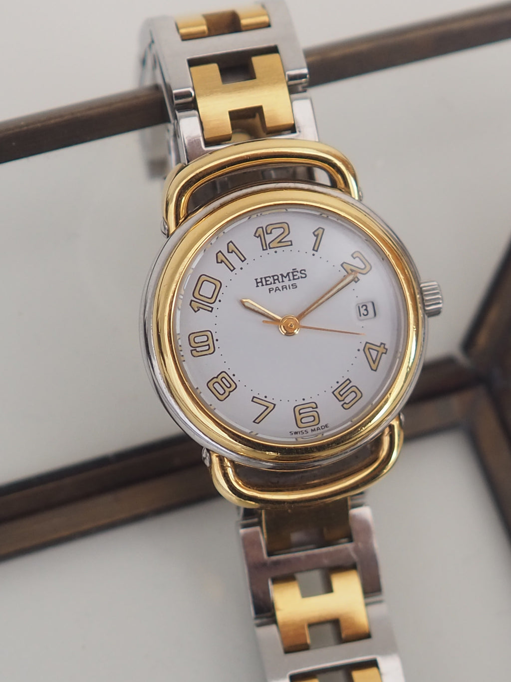 稼働 照らす Hermes プルマン 腕時計 デイト クリーム文字盤  