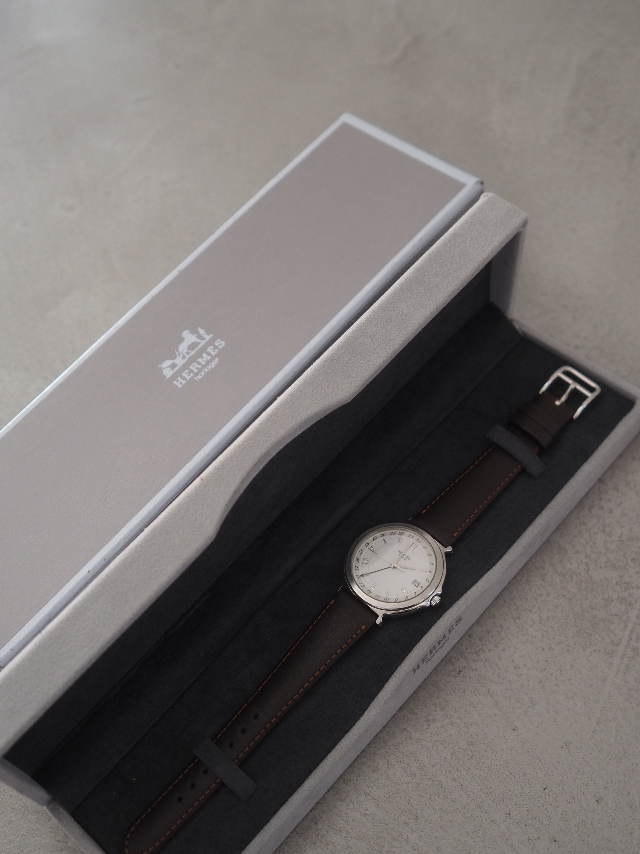 HERMES エルメス キャリック ウォッチ 腕時計 レザーバンド ユニ