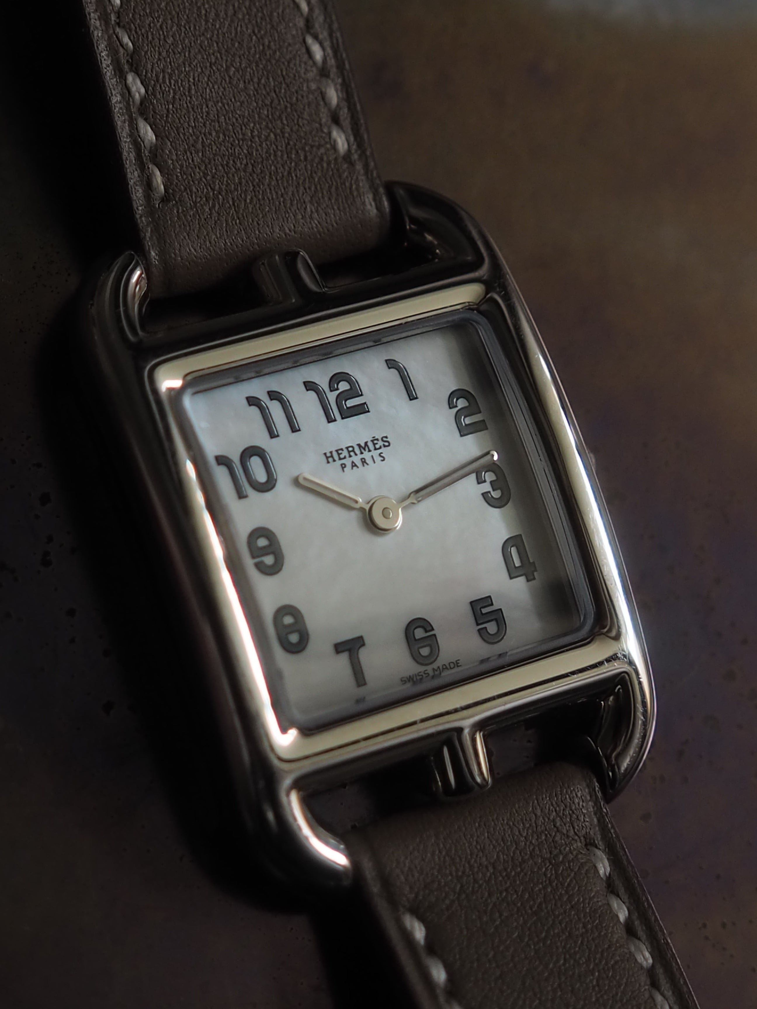 HERMÈS Cape Cod Watch Shell Dial