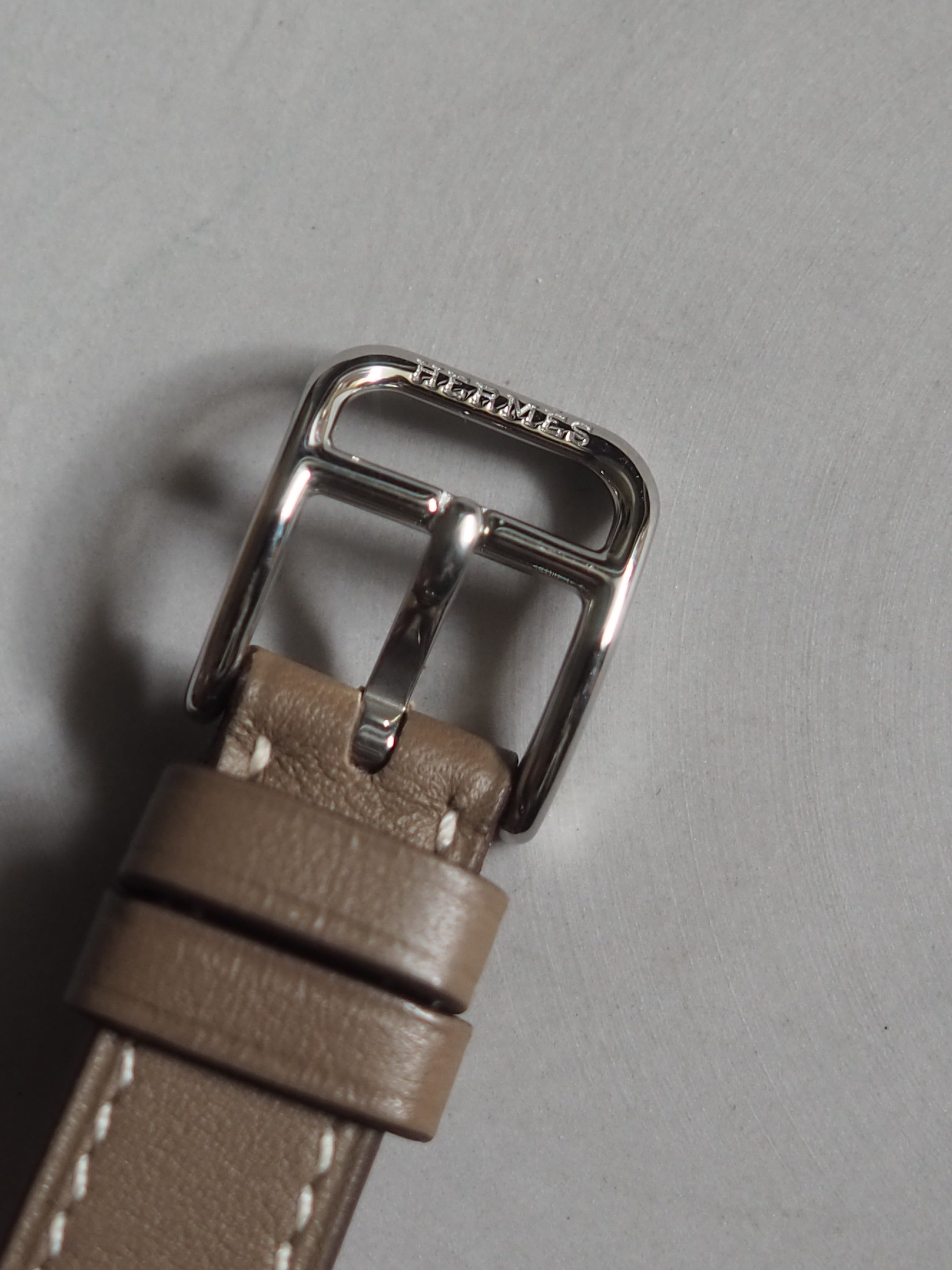 HERMÈS Cape Cod Watch Shell Dial