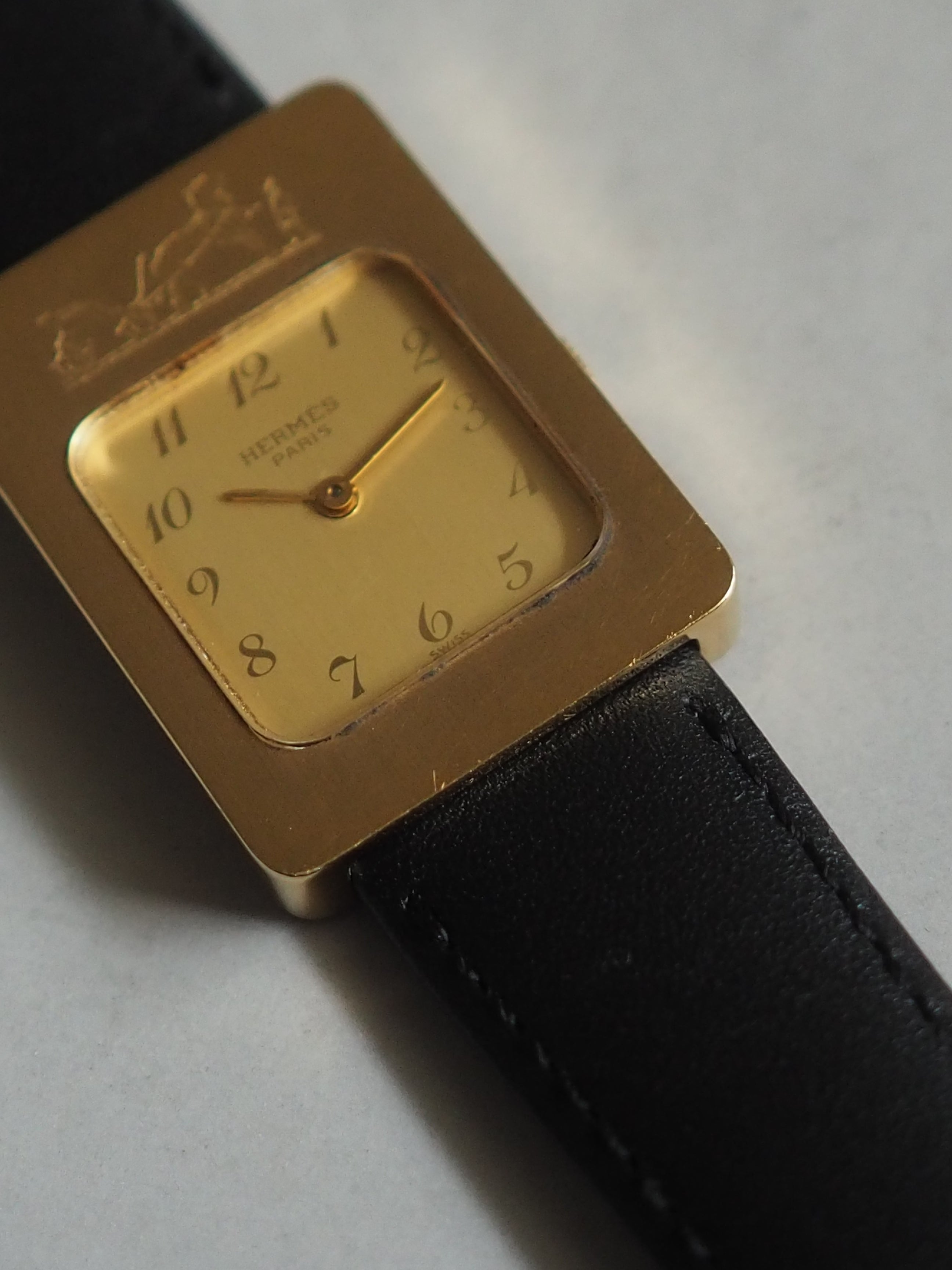 HERMÈS Carréche Watch