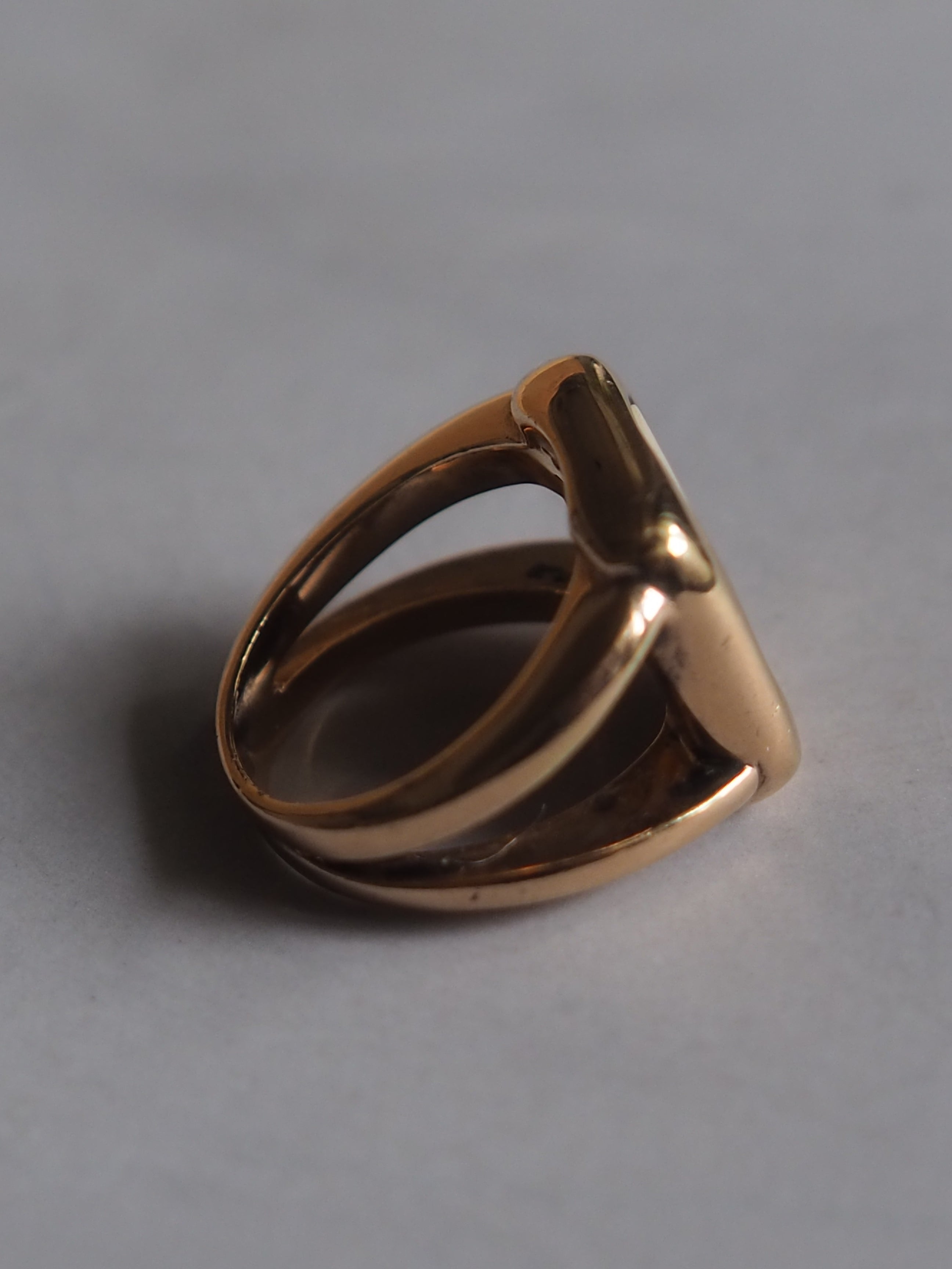 HERMÈS "Corozo" Ring
