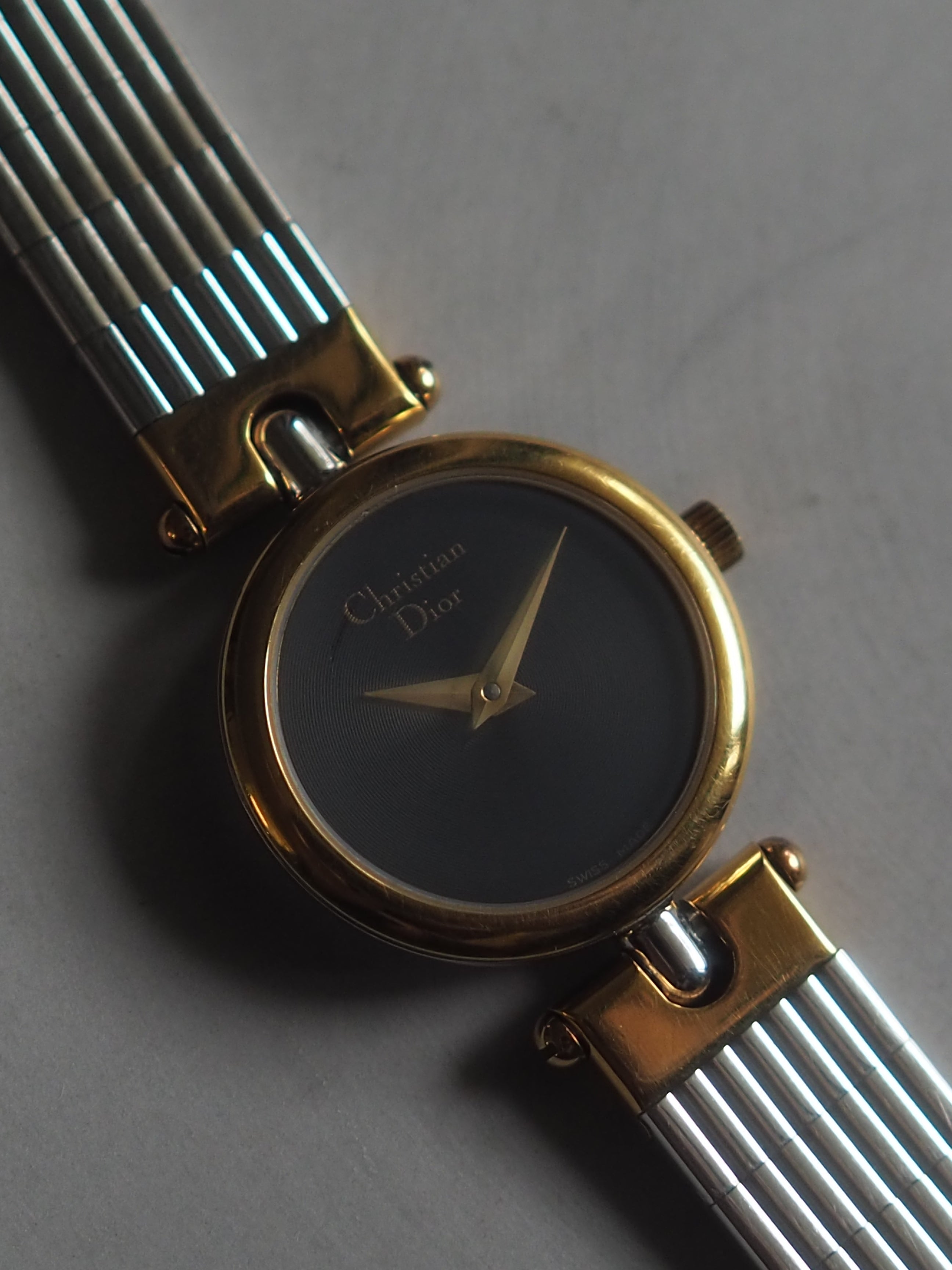 Christian Dior ディオール ラウンド ウォッチ 腕時計 ゴールド