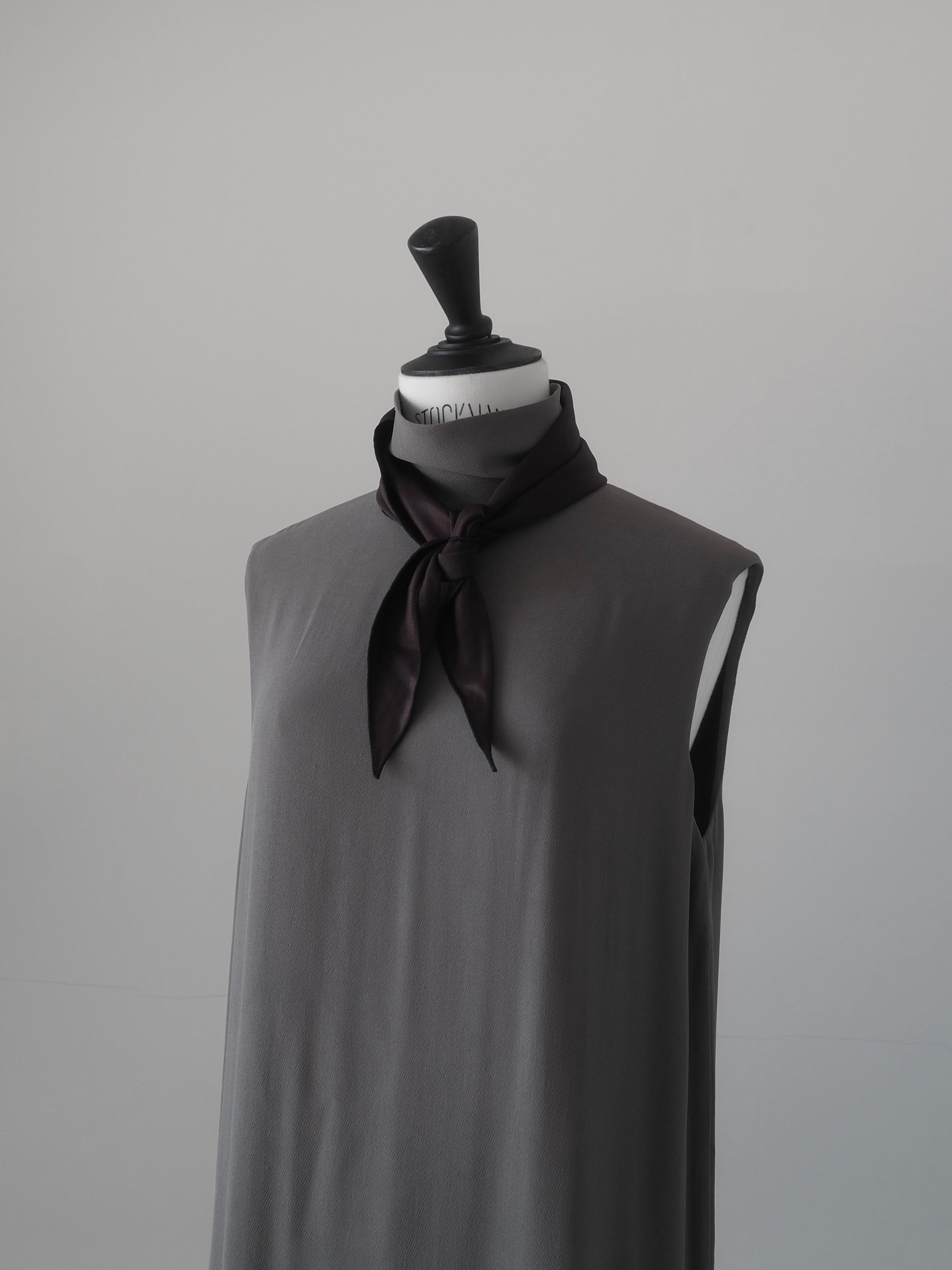 ✨希少・美品✨HERMES タンクトップ マルジェラ期 ブラック シルク混 HERMES エルメス マルジェラ期 by Martin Margiela ハイネック ドレス