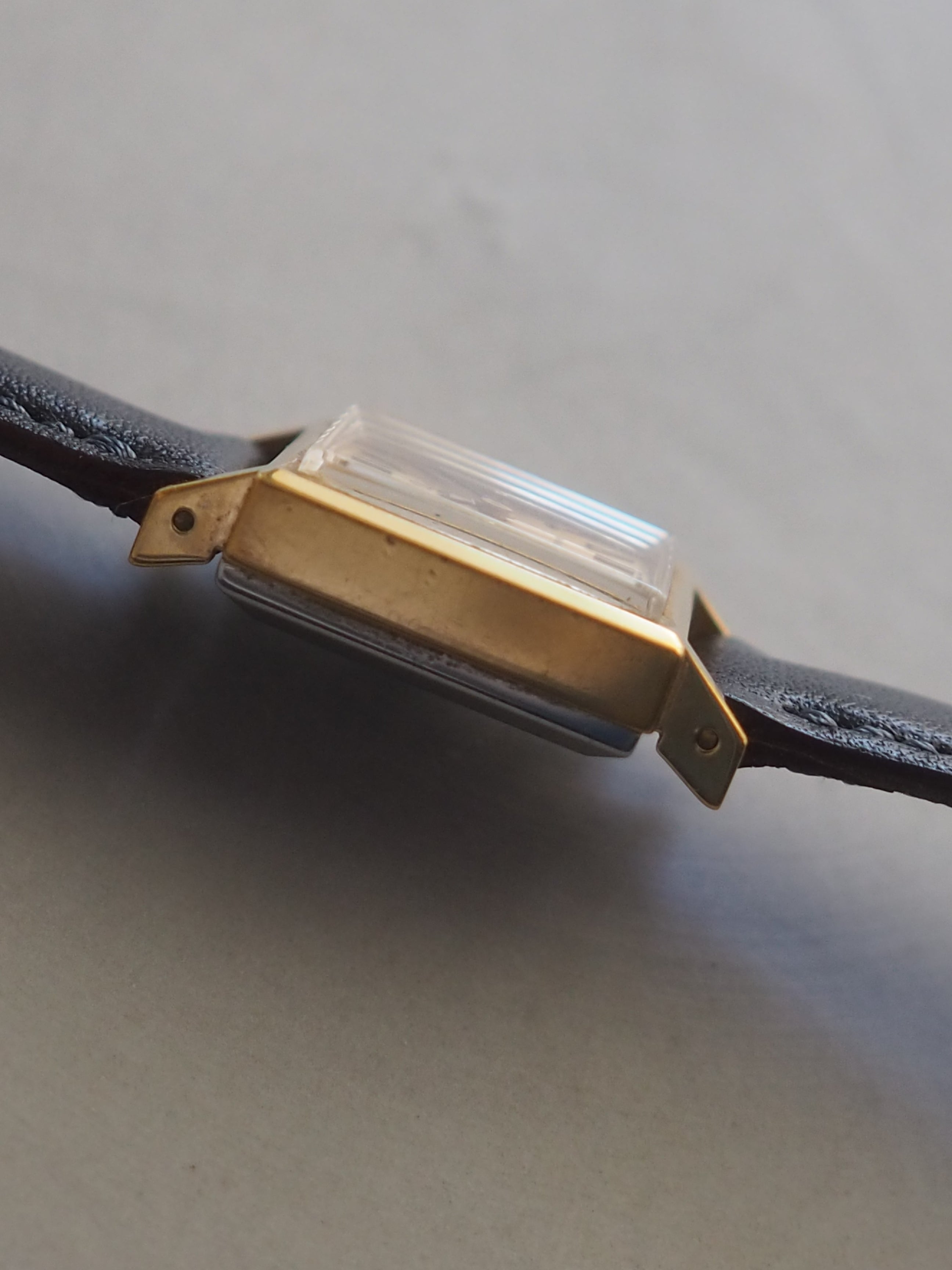OMEGA オメガ Geneve ジュネーブ スクエア ウォッチ 腕時計 ゴールド