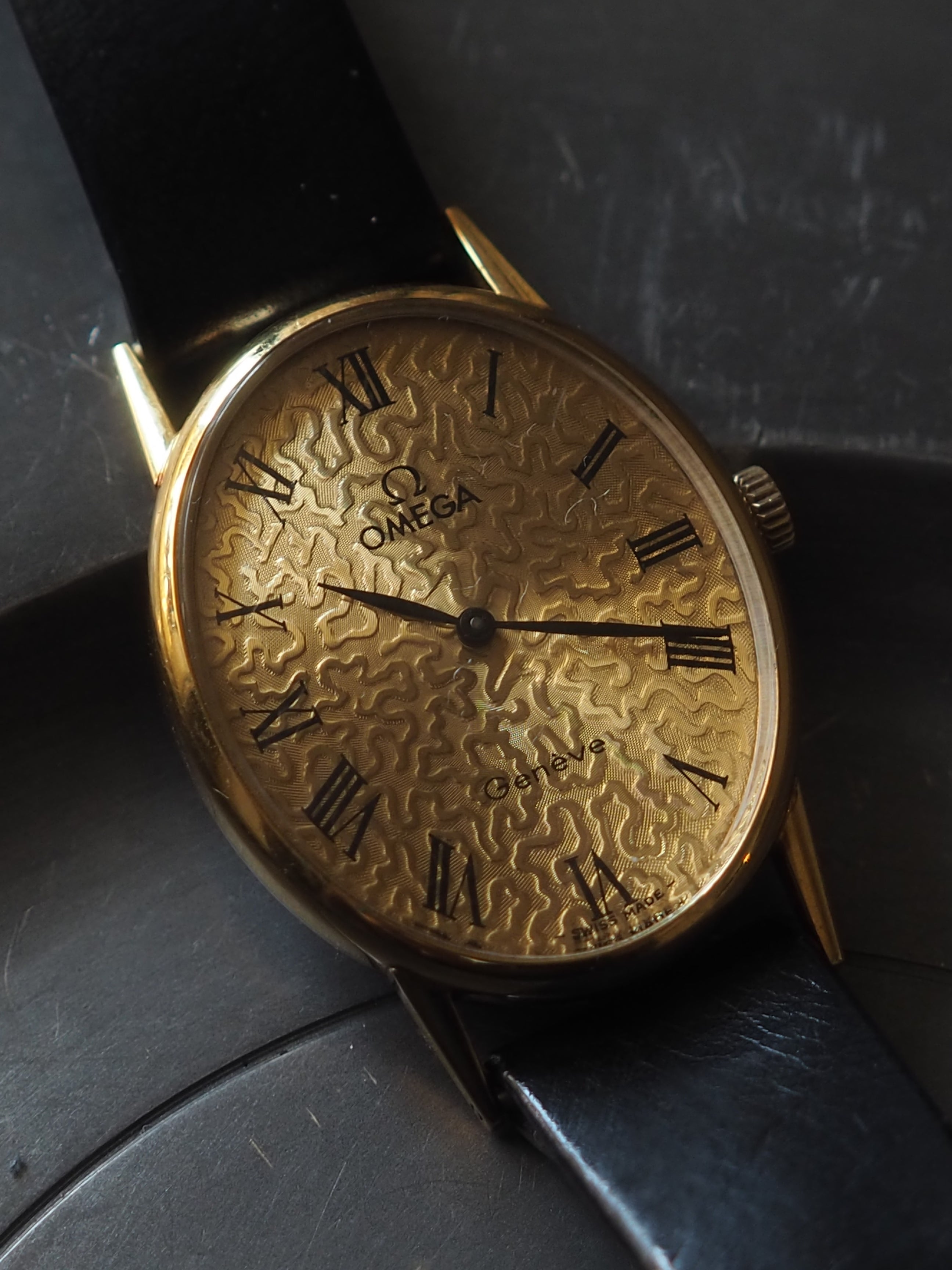 OMEGA Genève Textured Dial Watch
