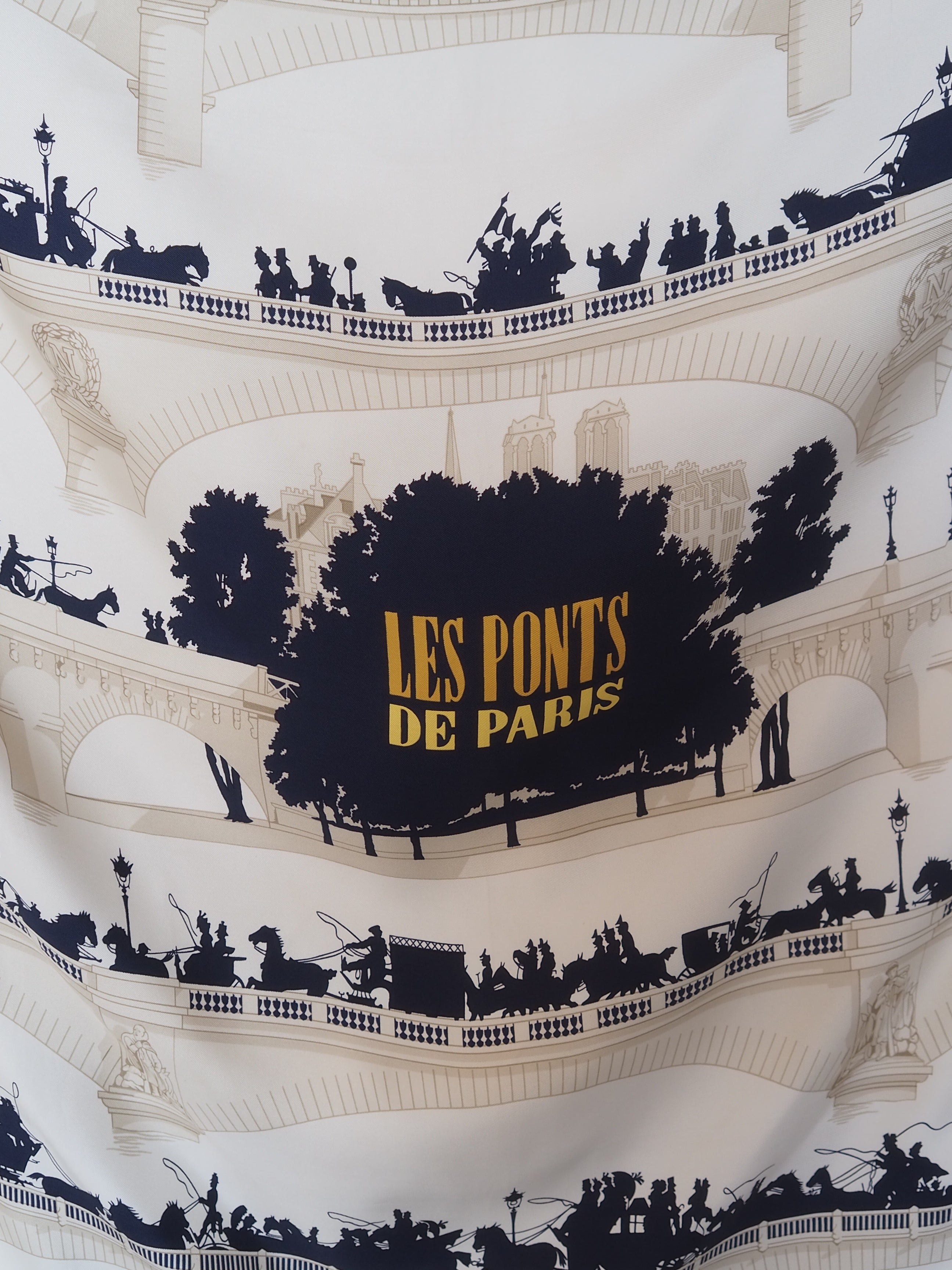 HERMÈS les ponts de paris Carré 90 Silk Scarf