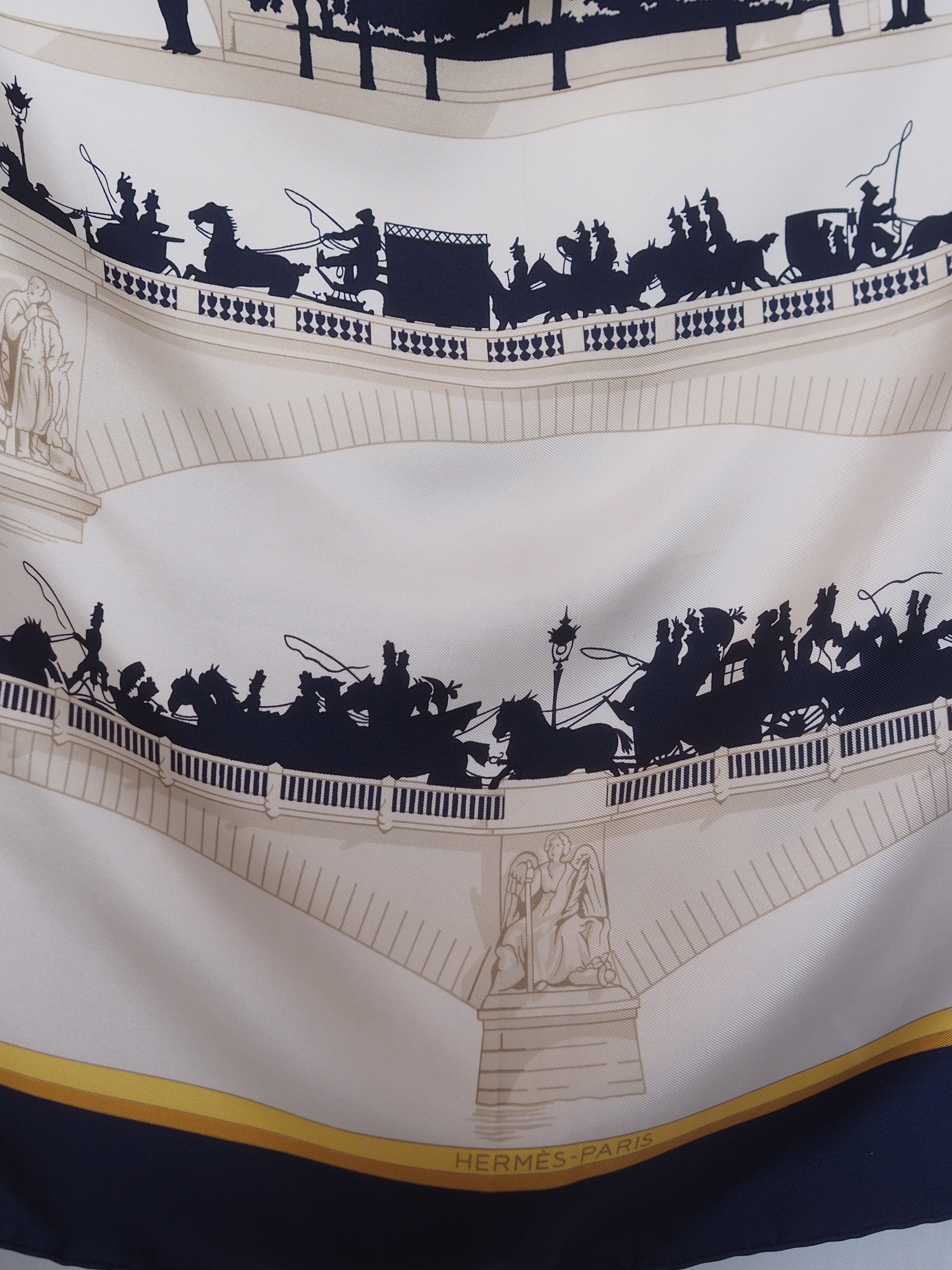 【HERMES】エルメススカーフ LES PONTS DE PARIS パリの橋 HERMÈS エルメス カレ Les Ponts de Paris シルクスカーフ ヴィンテージ
