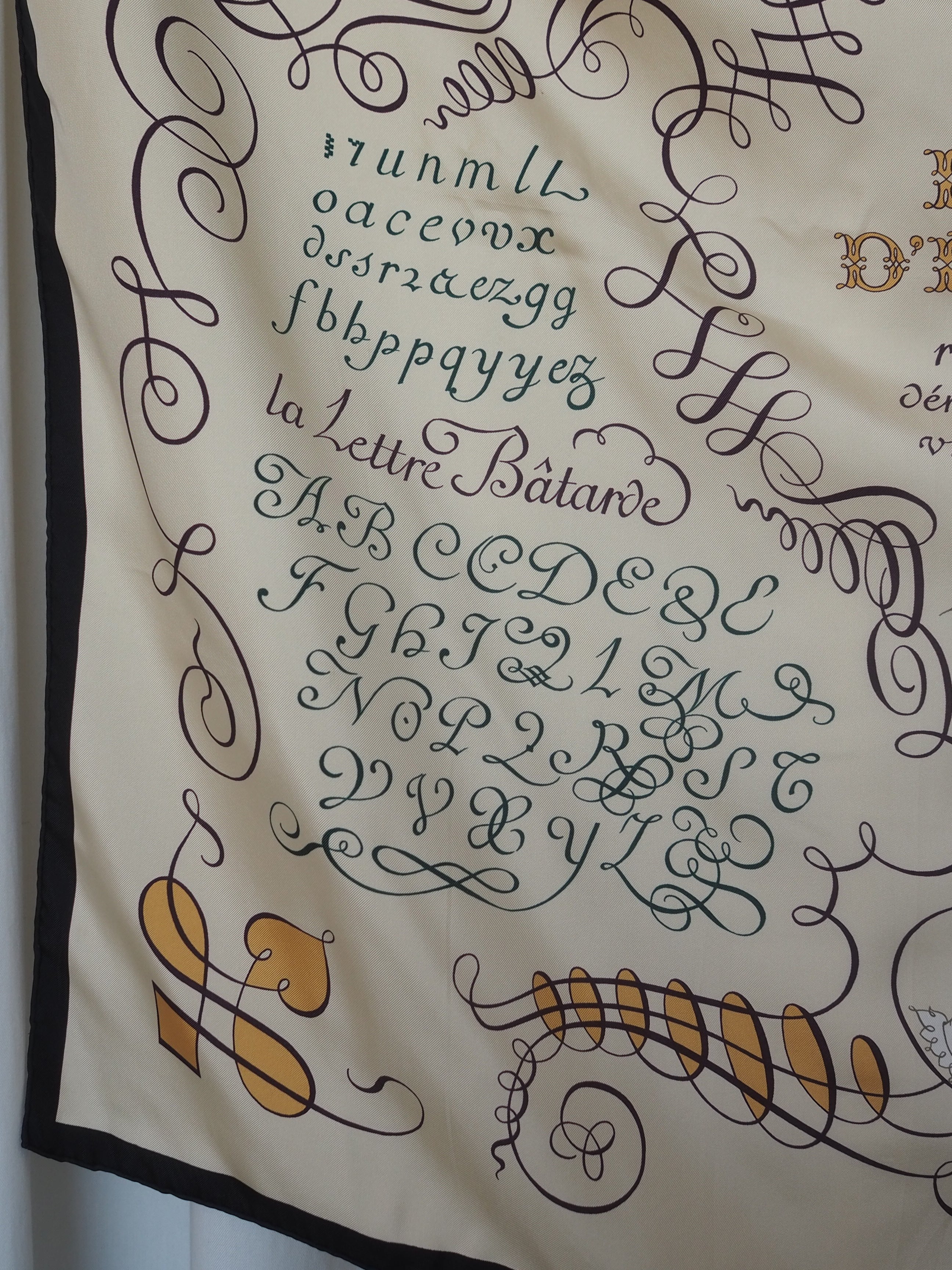 HERMÈS LART DECRIRE Carré 90 Silk Scarf