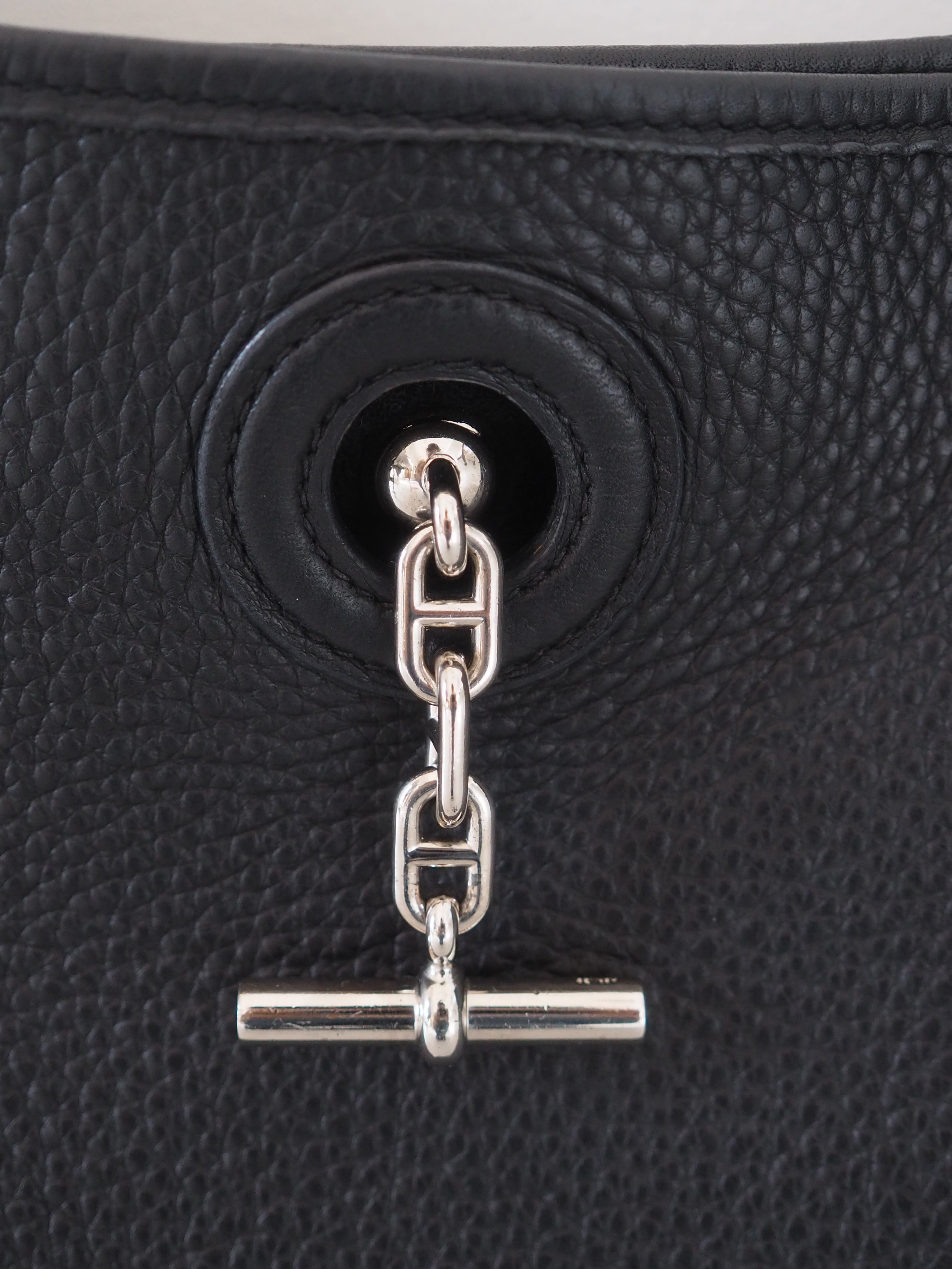 HERMÈS Vespa GM Shoulder Bag