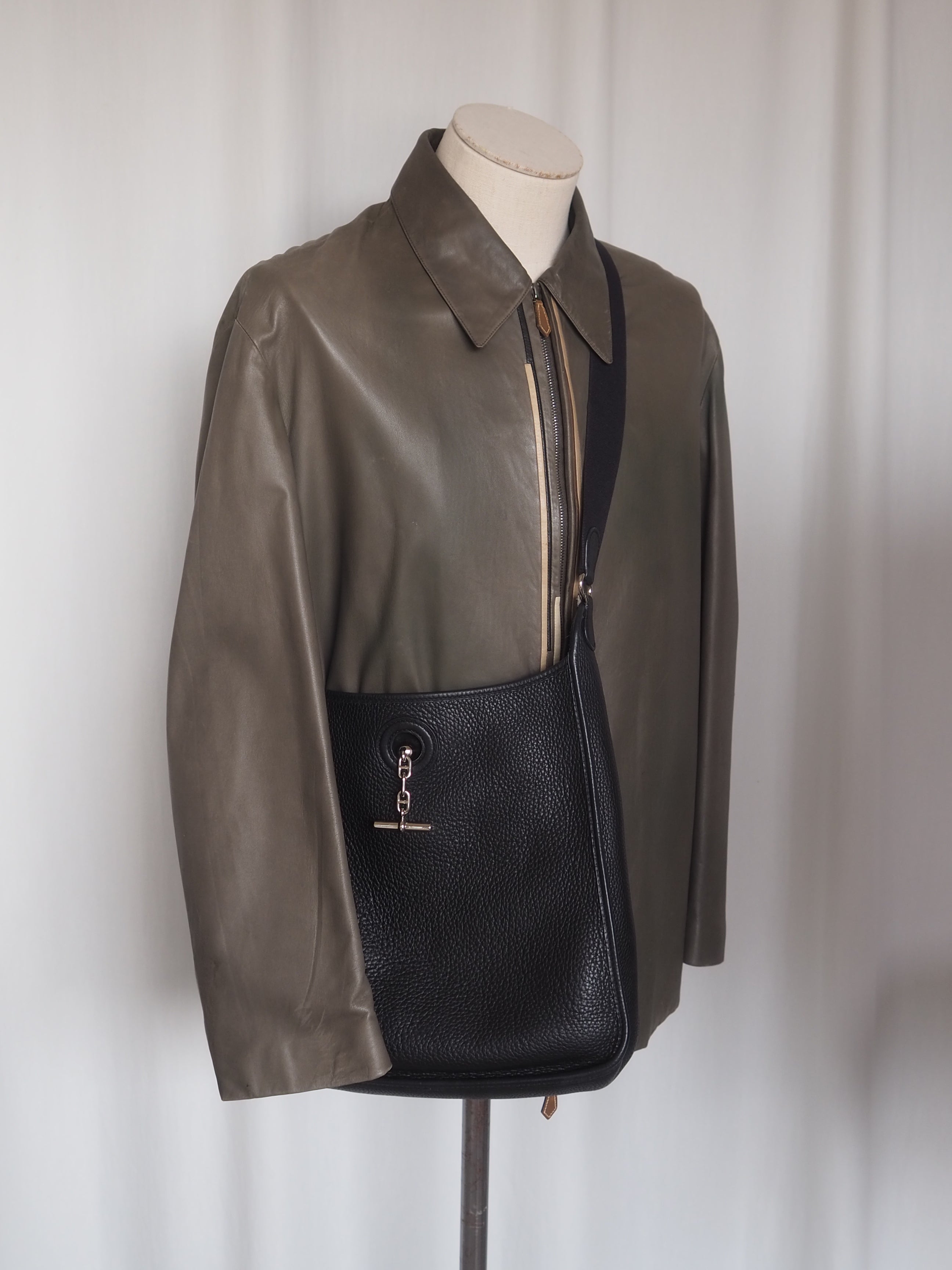 HERMES　エルメス　ヴェスパGM ショルダーバッグ　シェーヌダンクル HERMES エルメス ヴェスパ GM ショルダー バッグ シェーヌダンクル