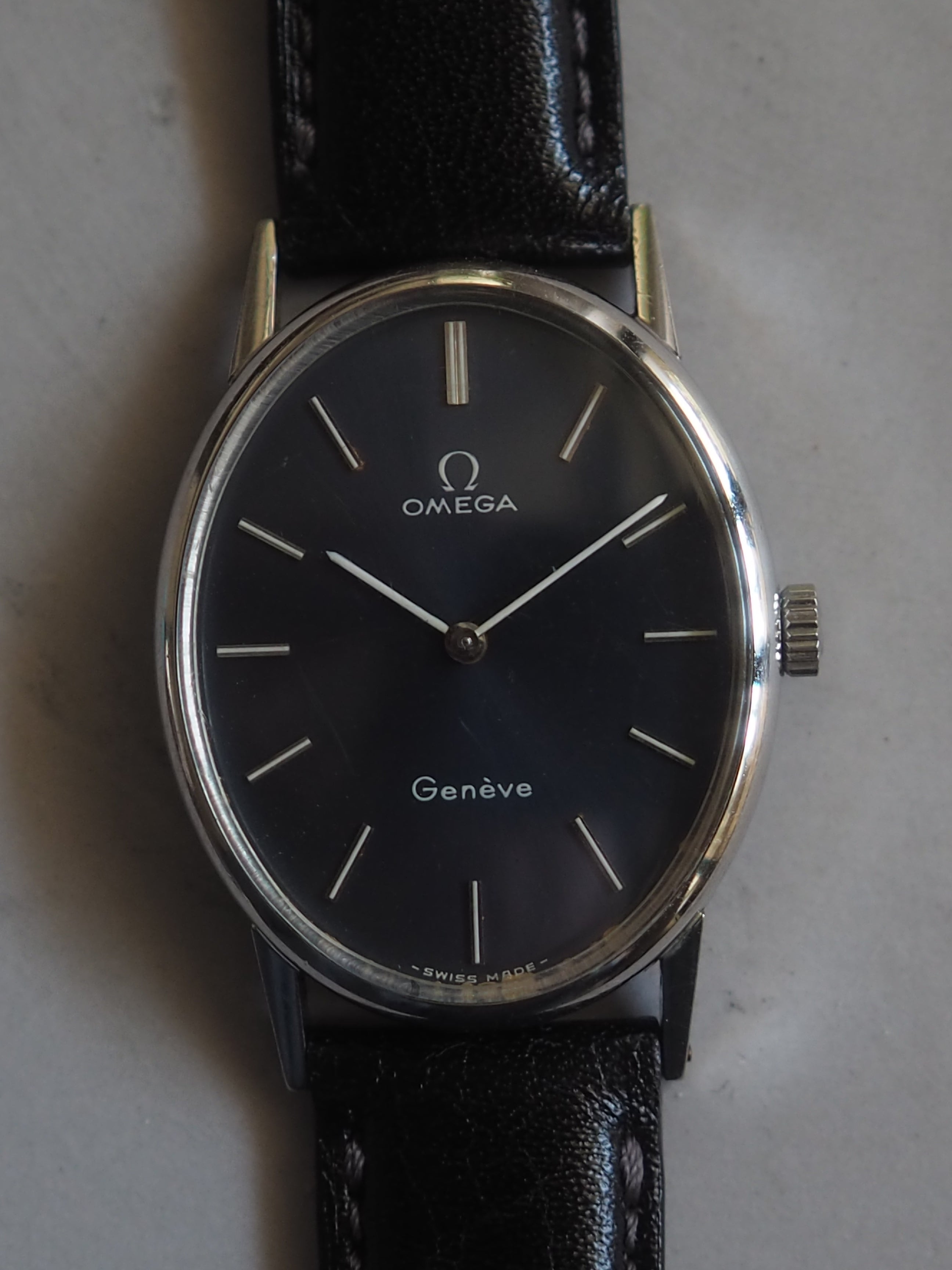 OMEGA オメガ Genève ジュネーブ オーバル ウォッチ 腕時計 シルバー