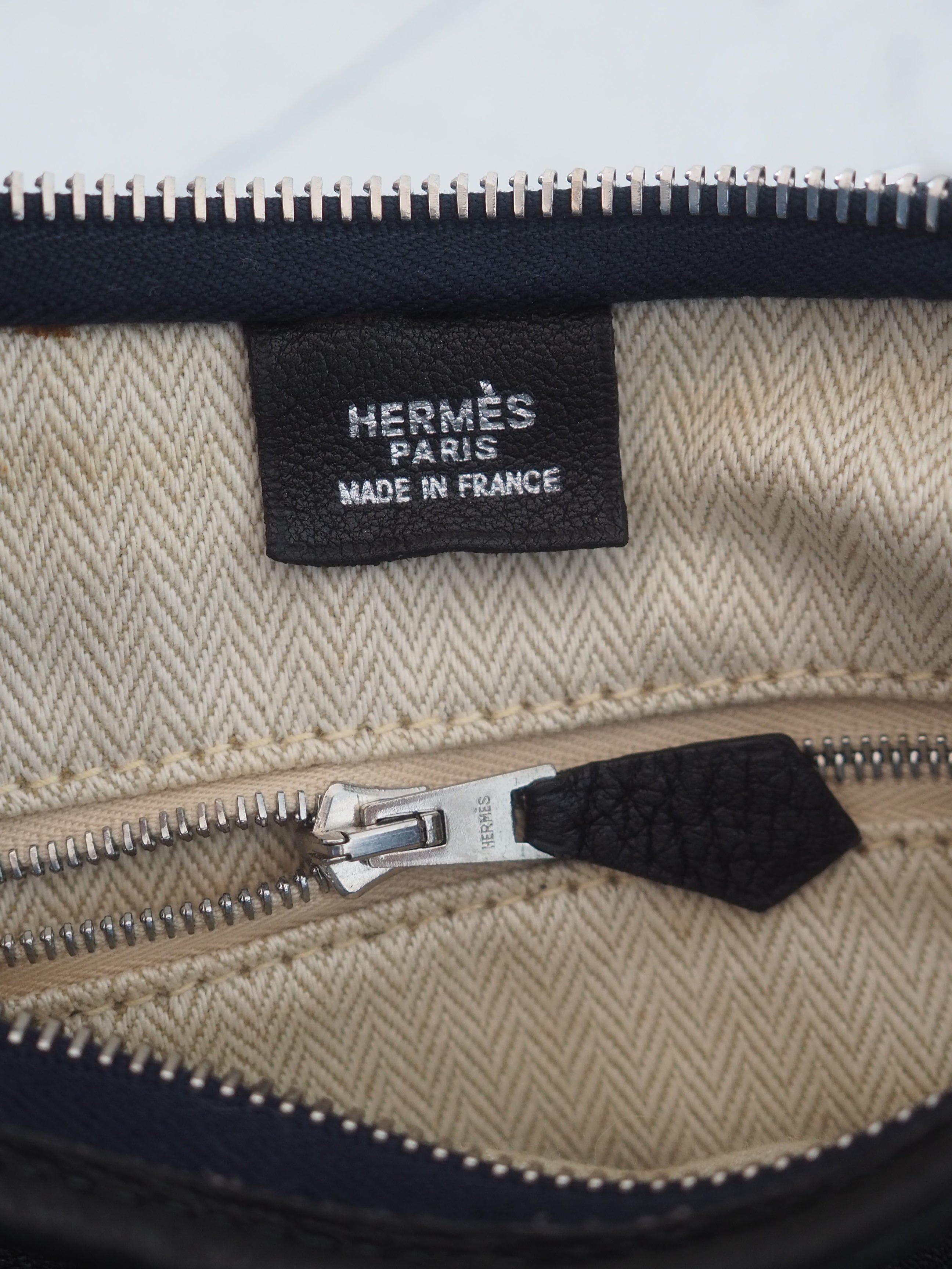 HERMES エルメス ガオ ホーボー ショルダー バッグ レザー ダーク