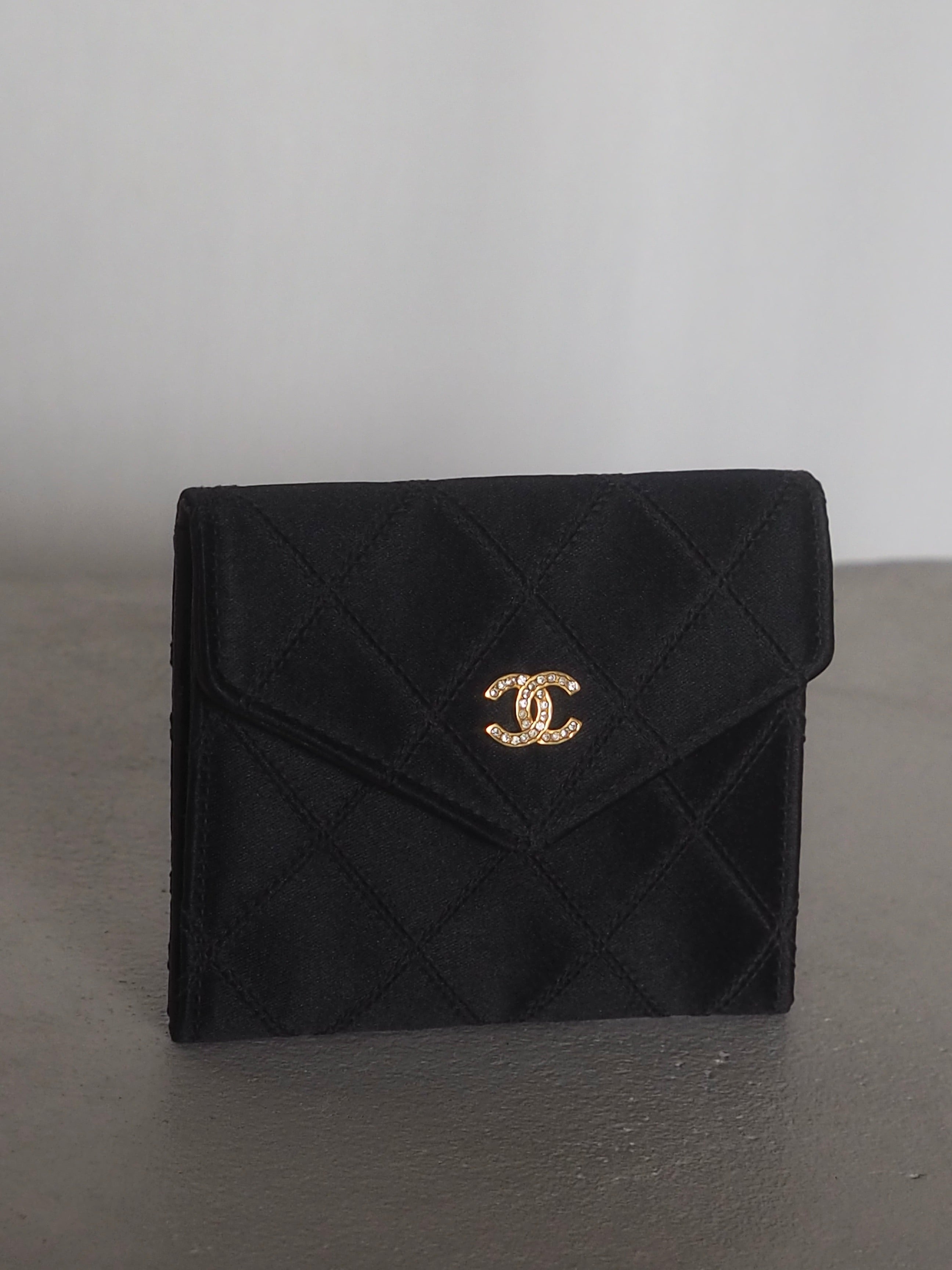 CHANEL Bicolore Satin Coin Case