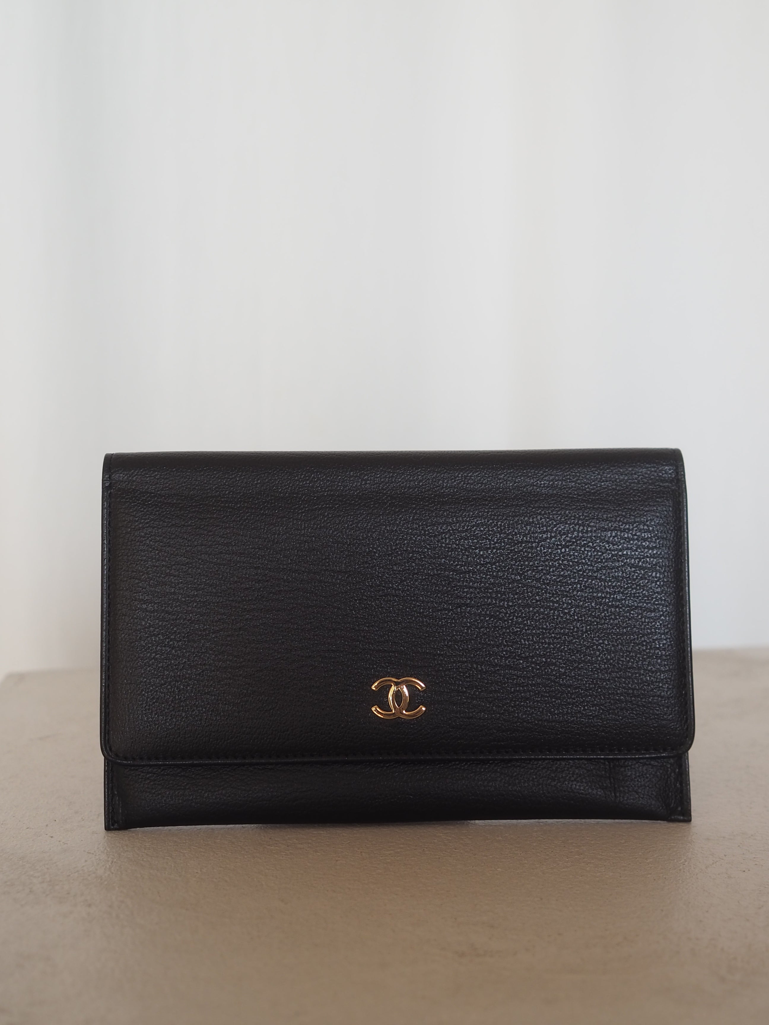決まりました^ ^超希少！vintage 90s CHANEL リバーシブル 総柄 ブラック L 167431731_o4.jpg?