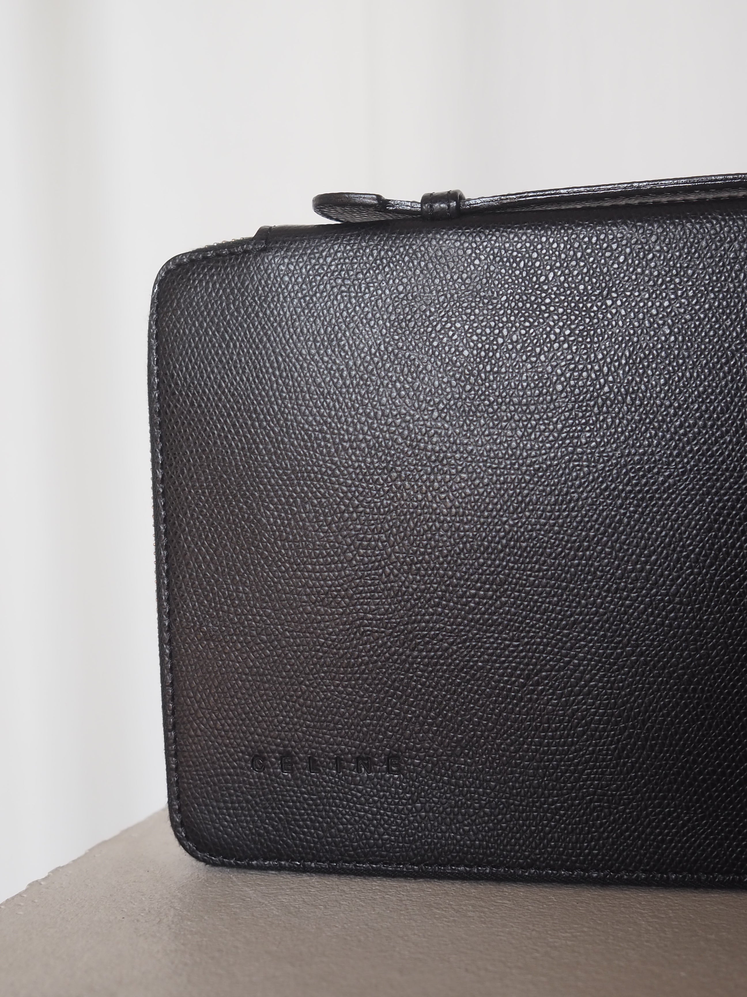 CELINE セリーヌ パスポートケース マルチケース ウォレット レザー