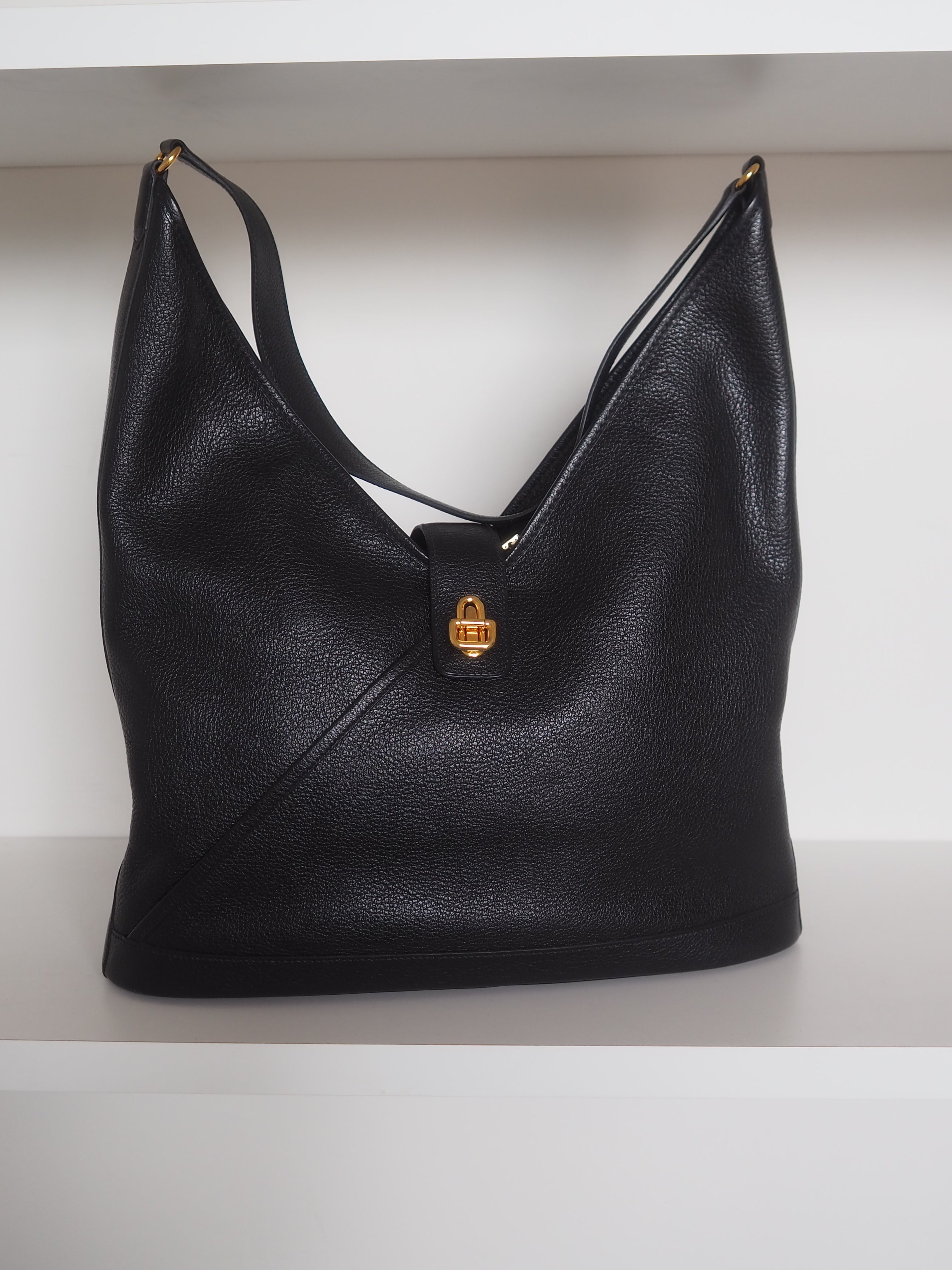 HERMÈS Dosuka Shoulder Bag
