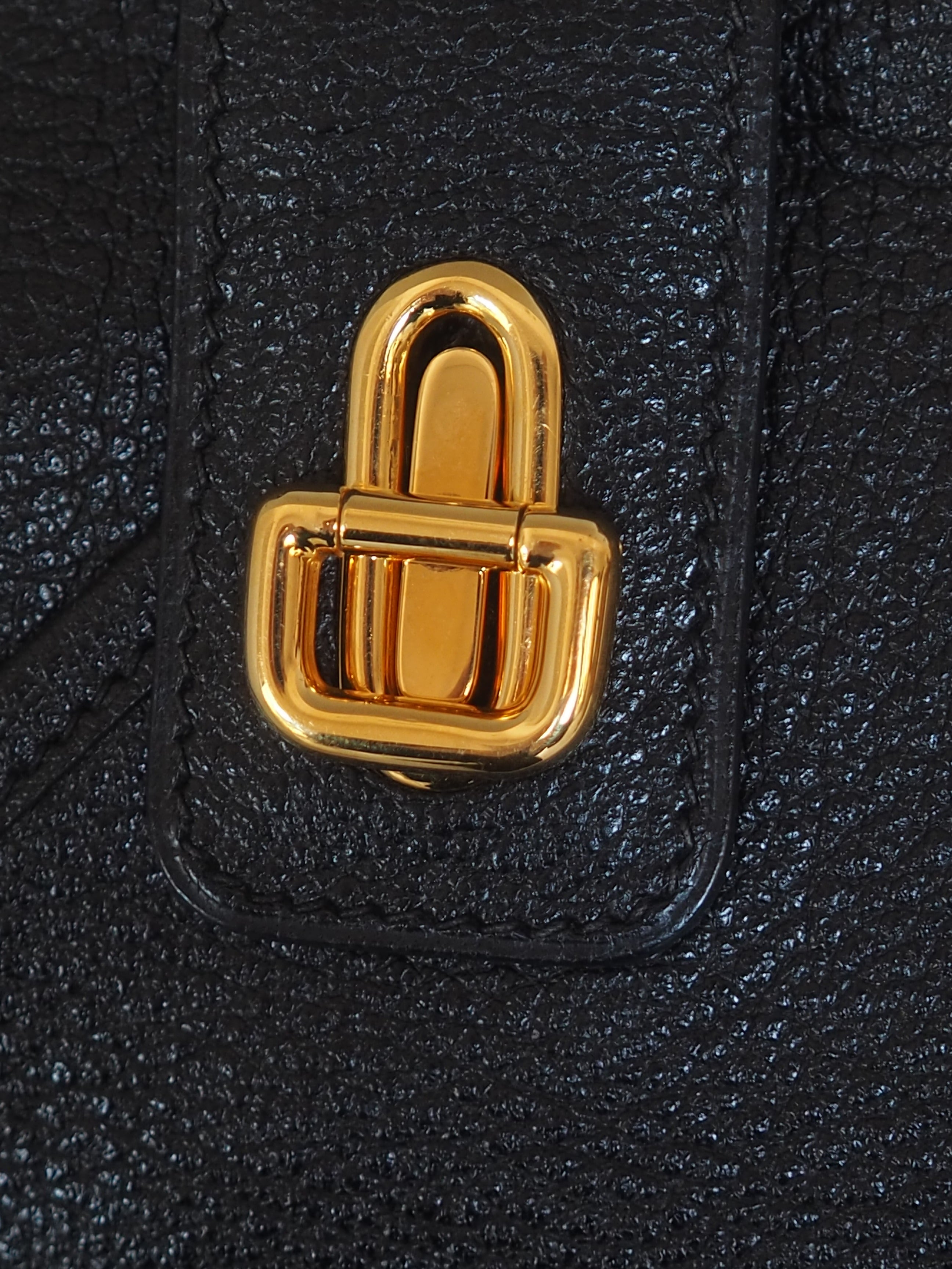 HERMÈS Dosuka Shoulder Bag