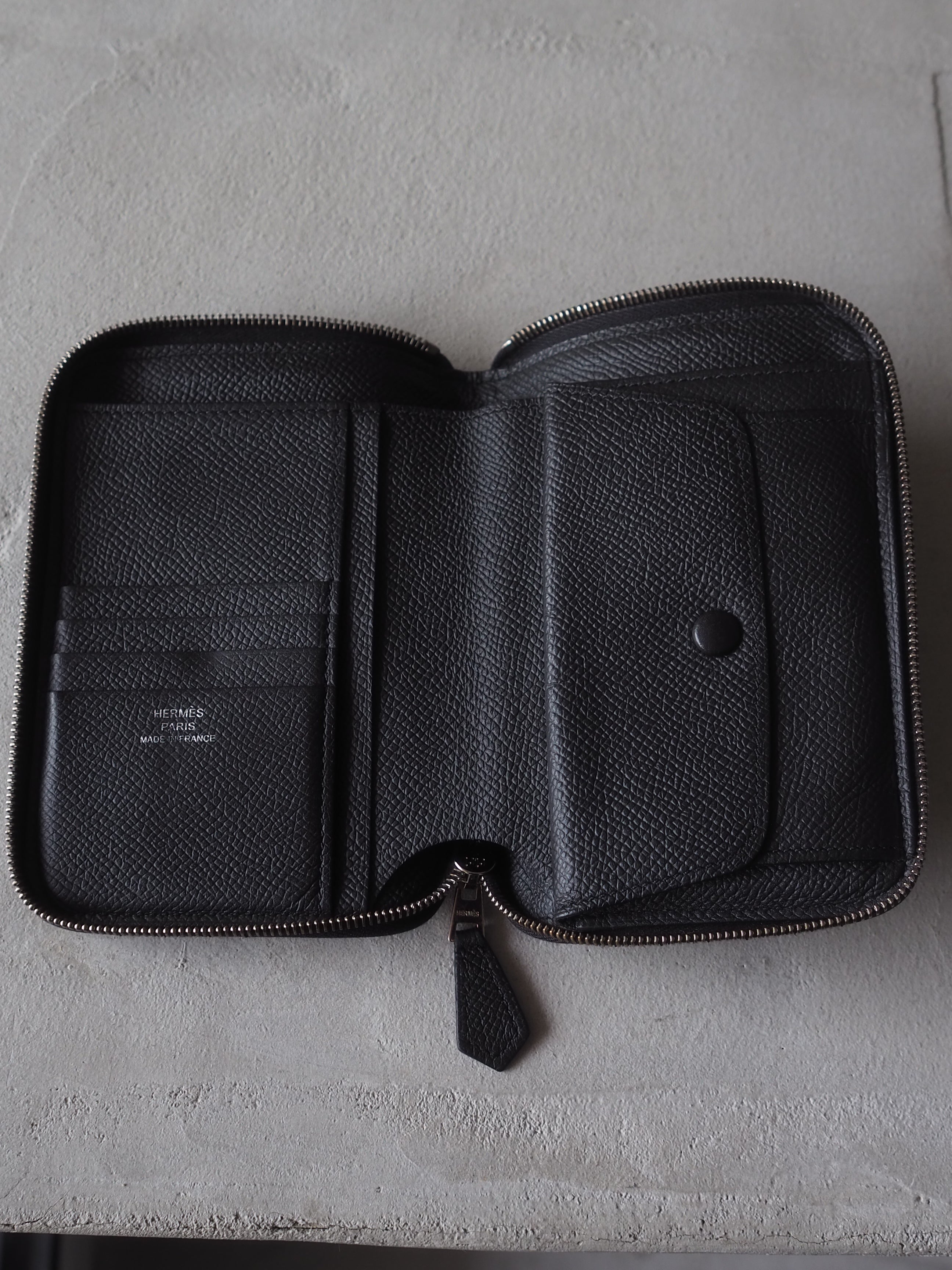 HERMÈS Azap Vertical Wallet