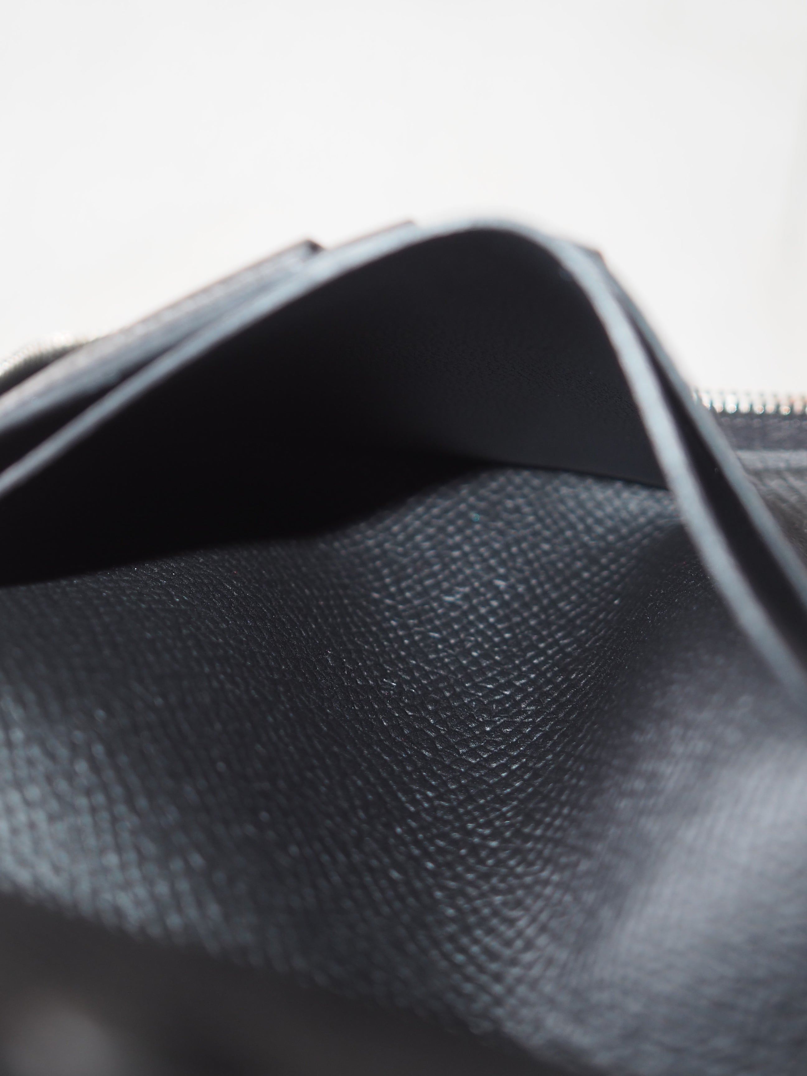 HERMÈS Azap Vertical Wallet