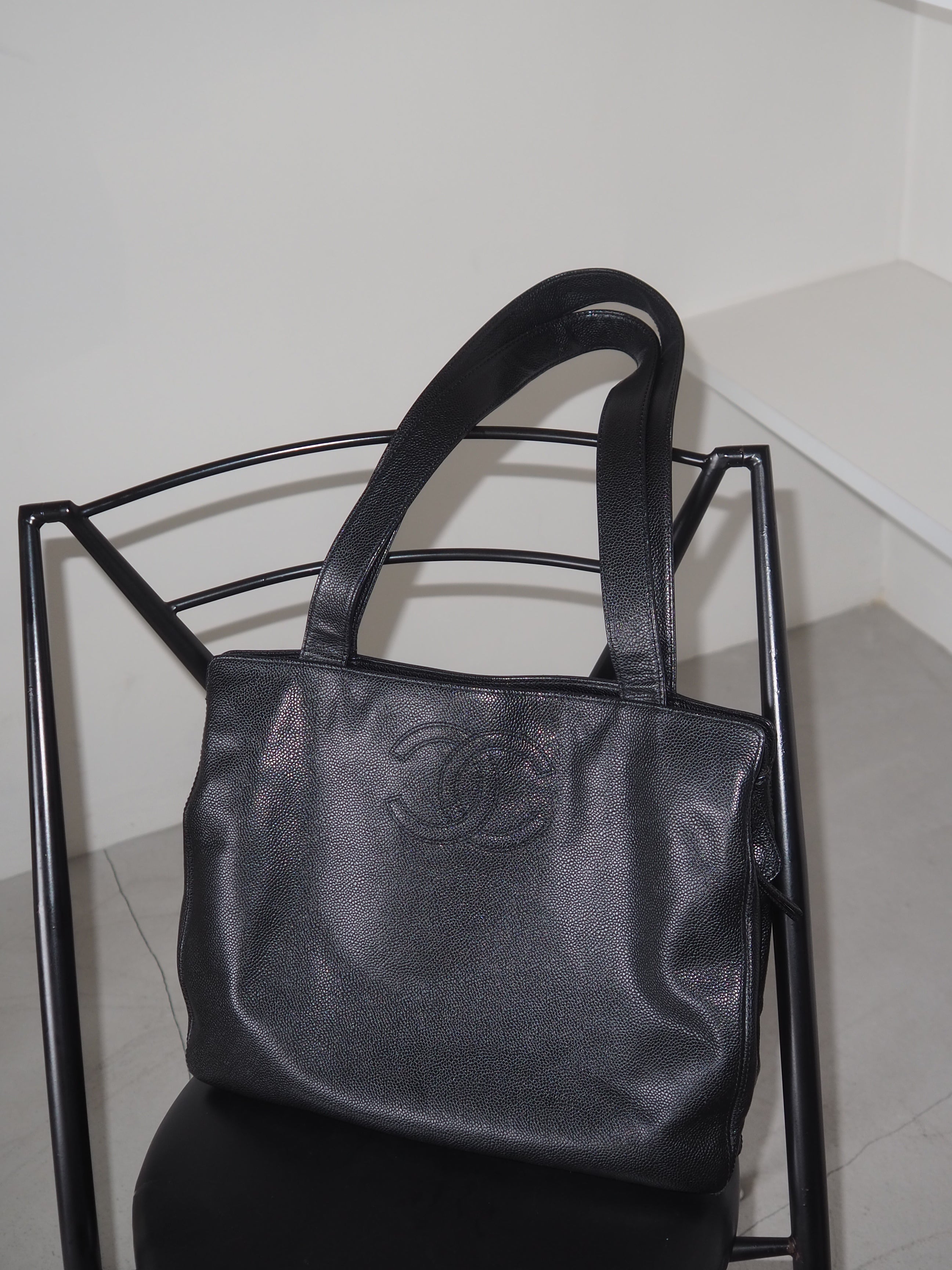 CHANEL シャネル キャビアスキン ココマーク COCO ショルダーバッグ