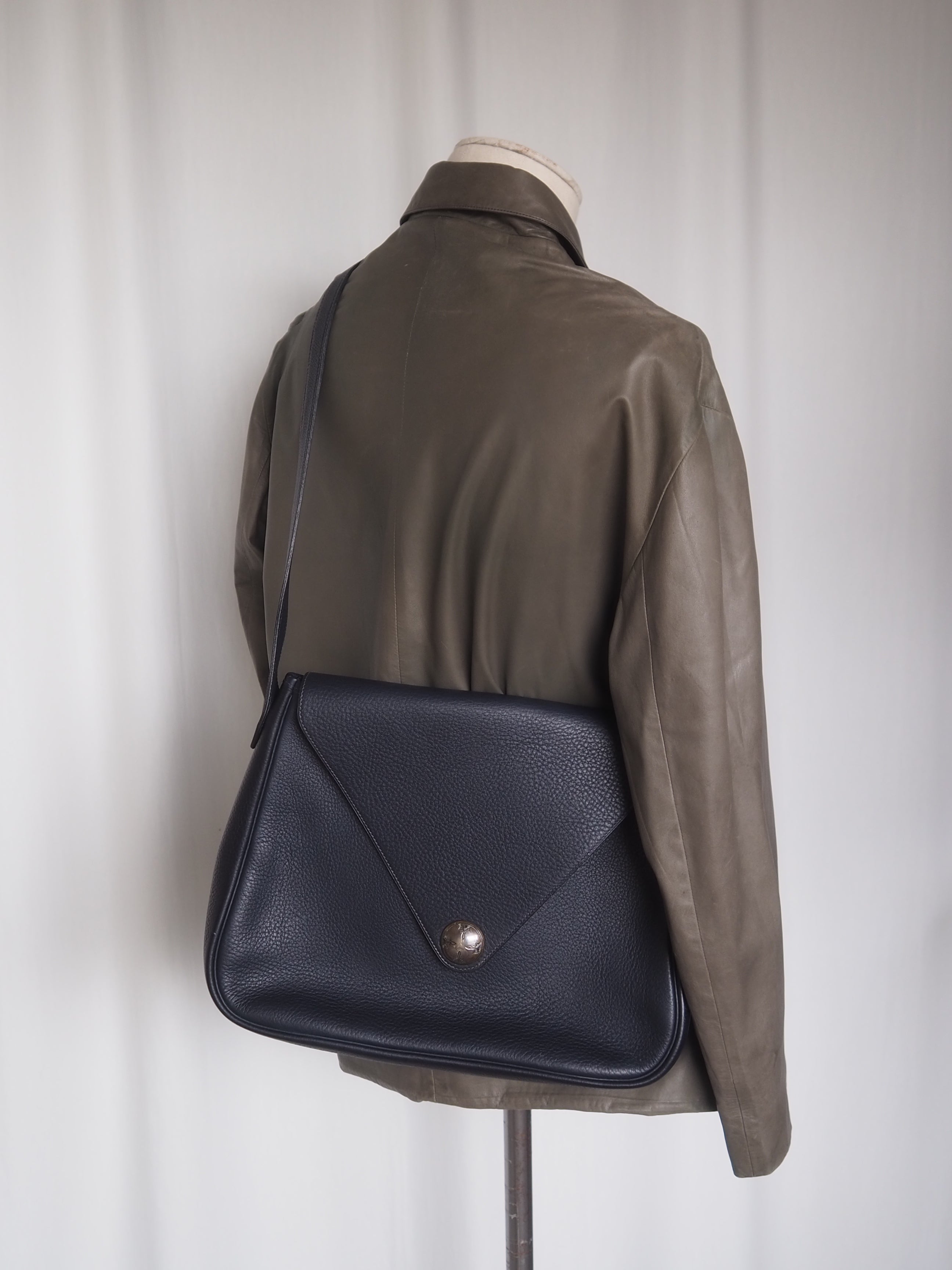 HERMÈS Christine Touareg Shoulder Bag