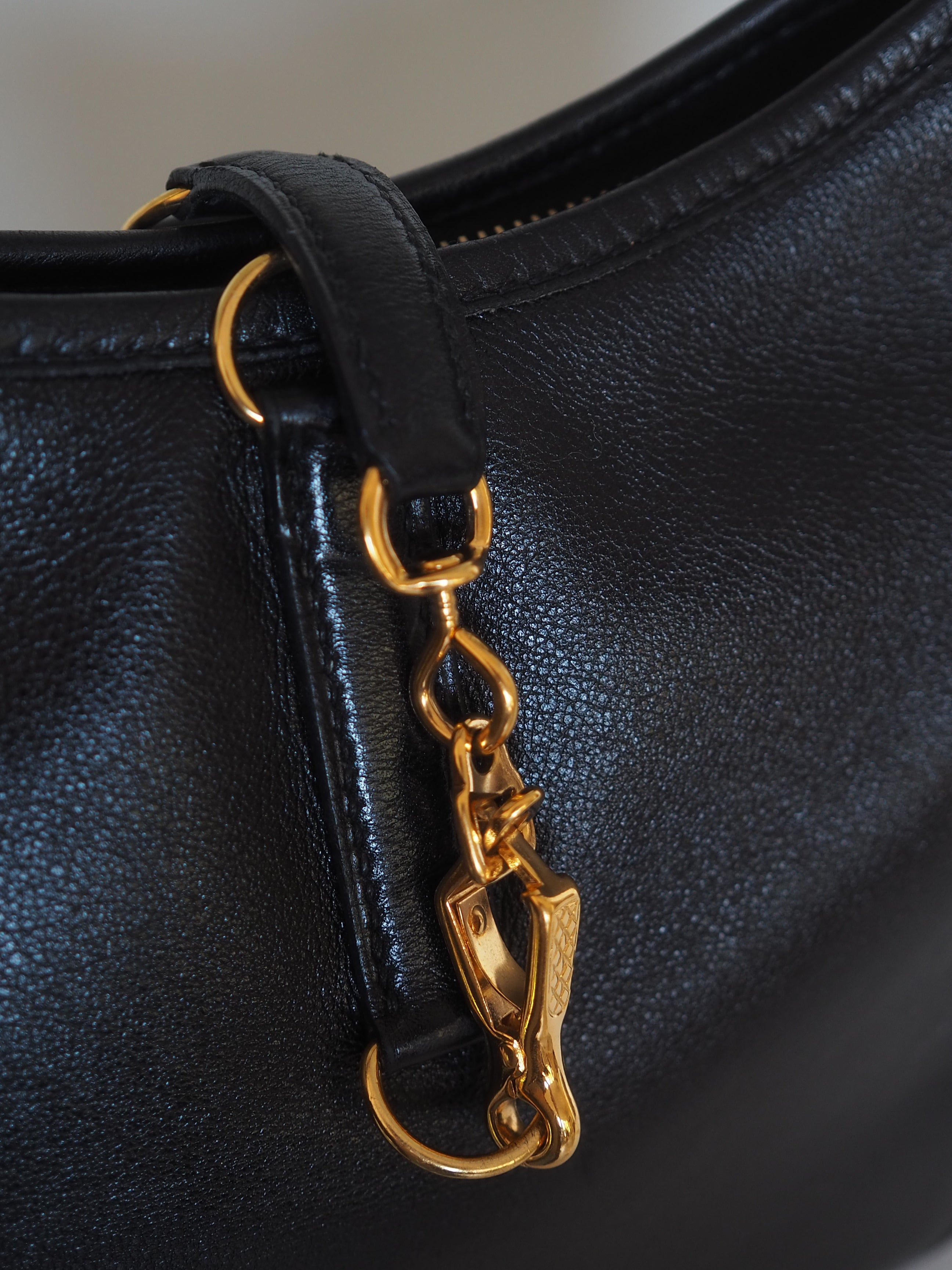 HERMÈS Trim 31 Shoulder Bag