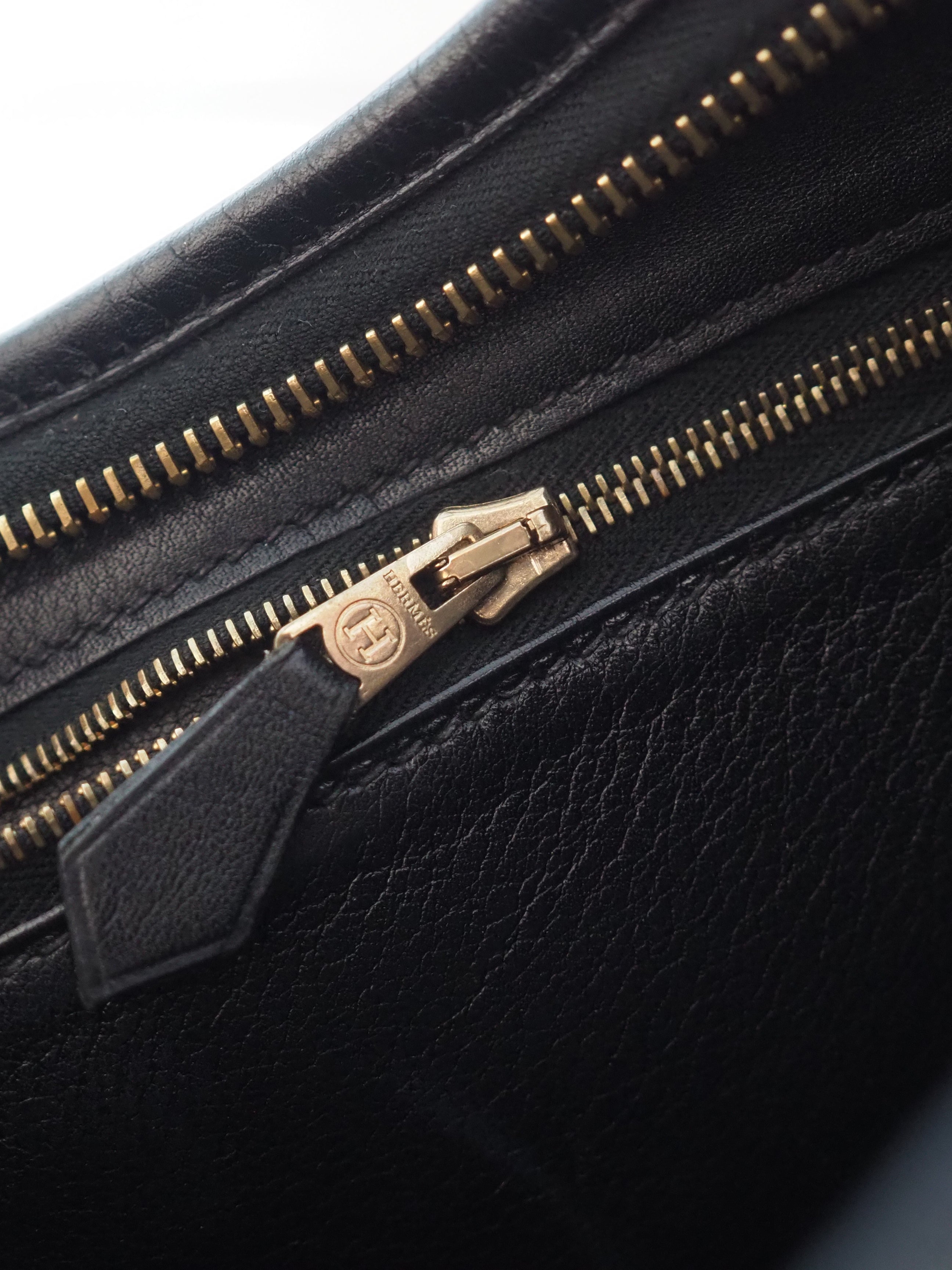 HERMÈS Trim 31 Shoulder Bag