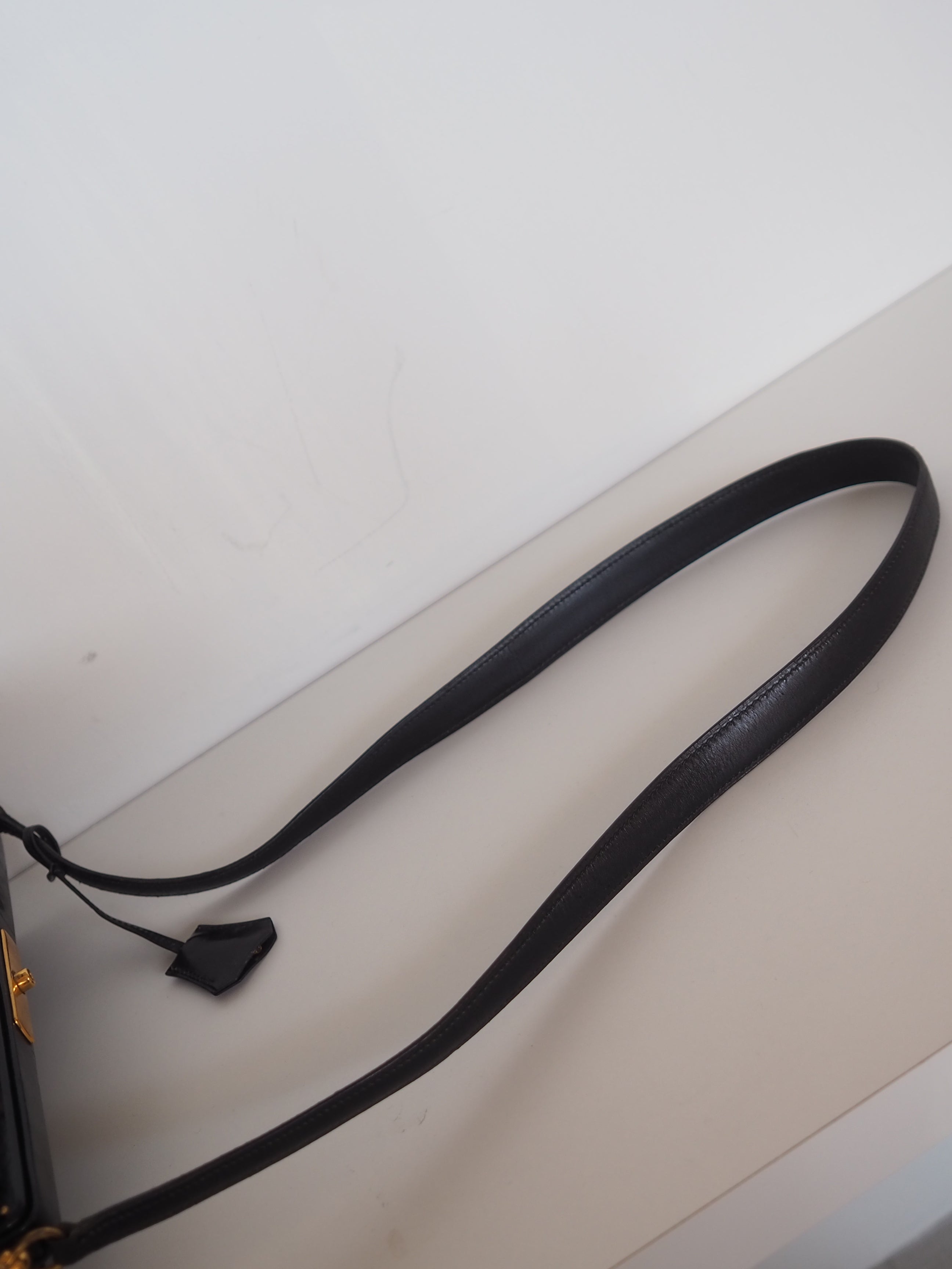 HERMÈS Vintage Frame Bag