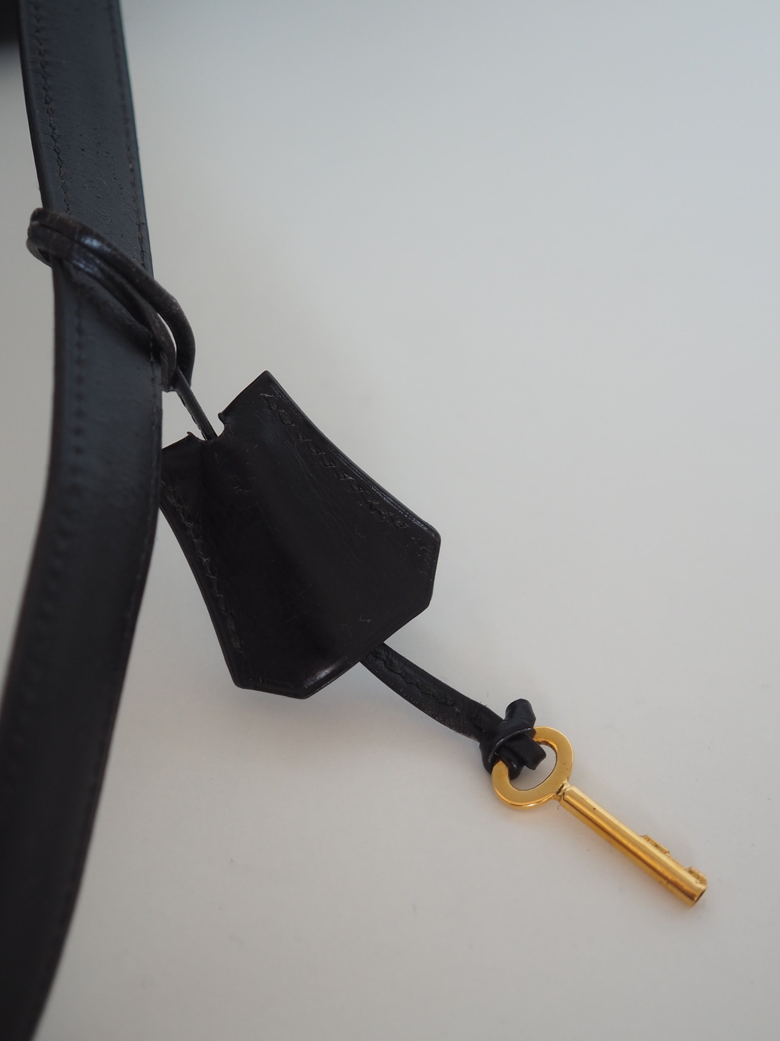 HERMÈS Vintage Frame Bag