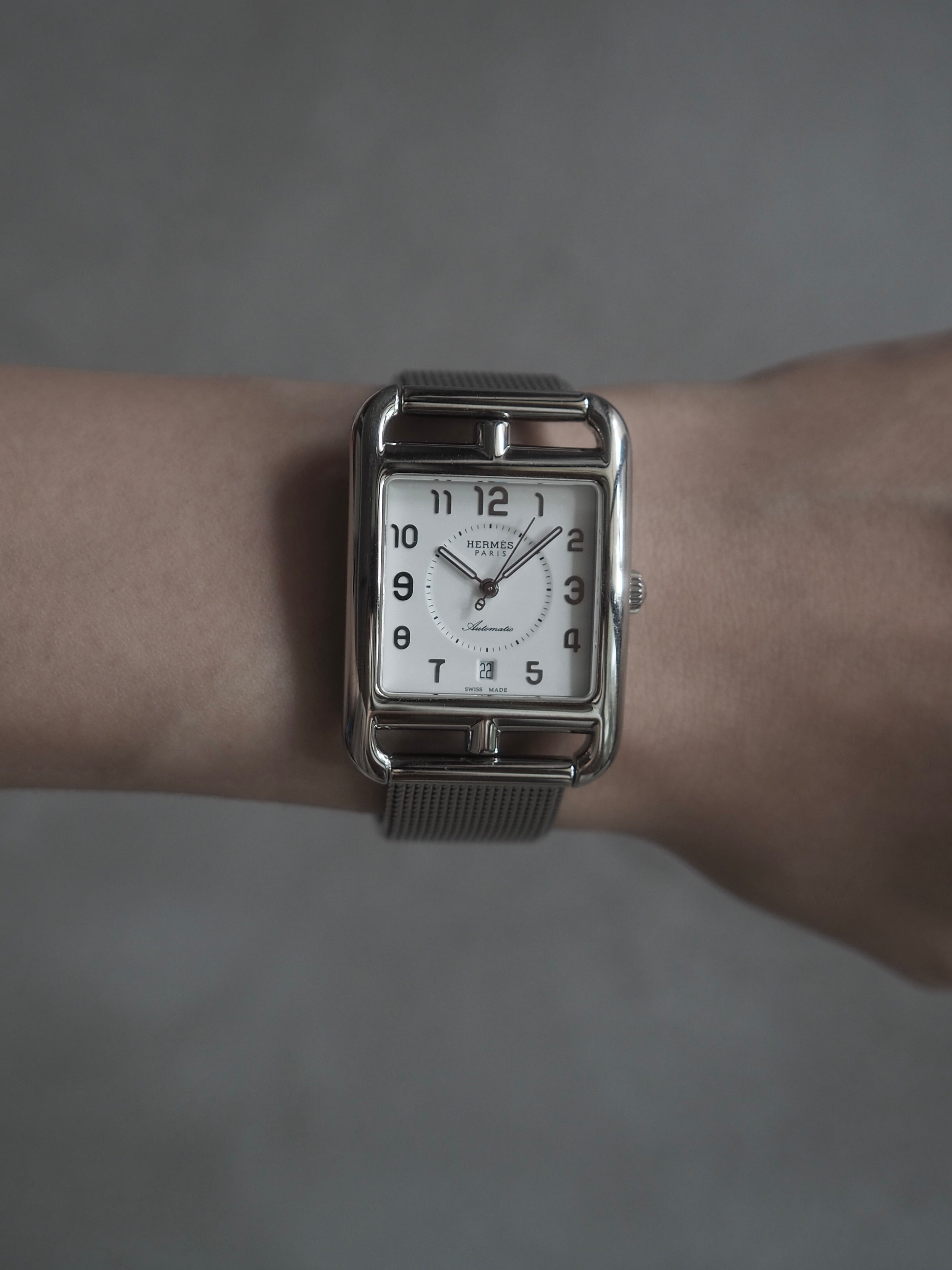 HERMÈS Cape Cod Automatic Mesh Bracelet Watch