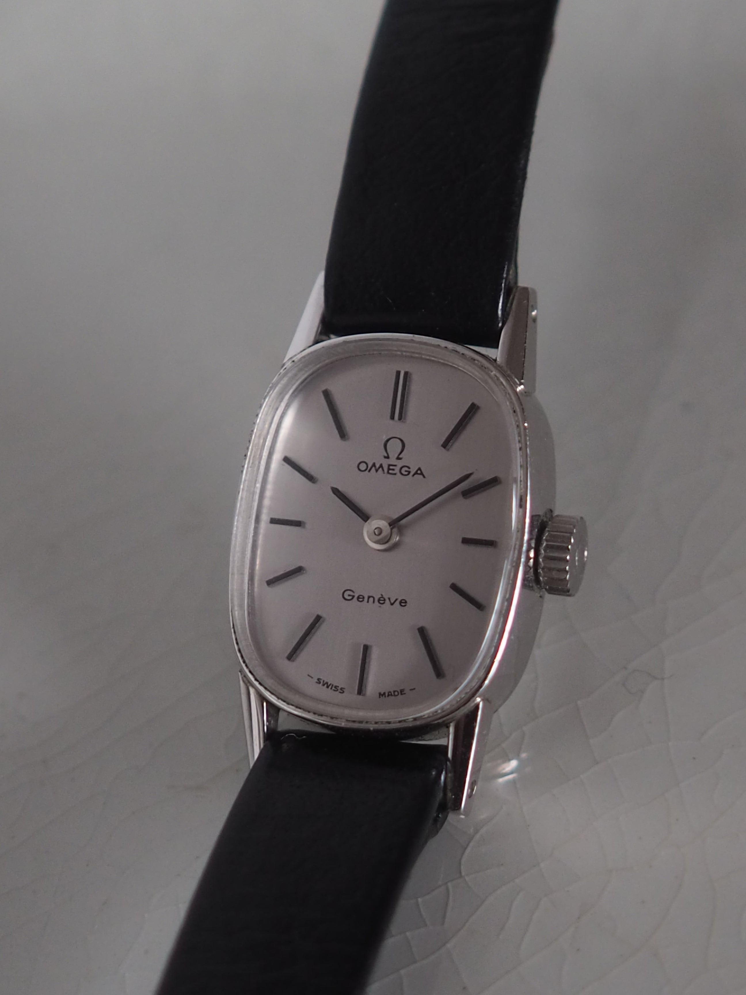 OMEGA オメガ DE VILLE デビル オーバル ウォッチ 腕時計 シルバー