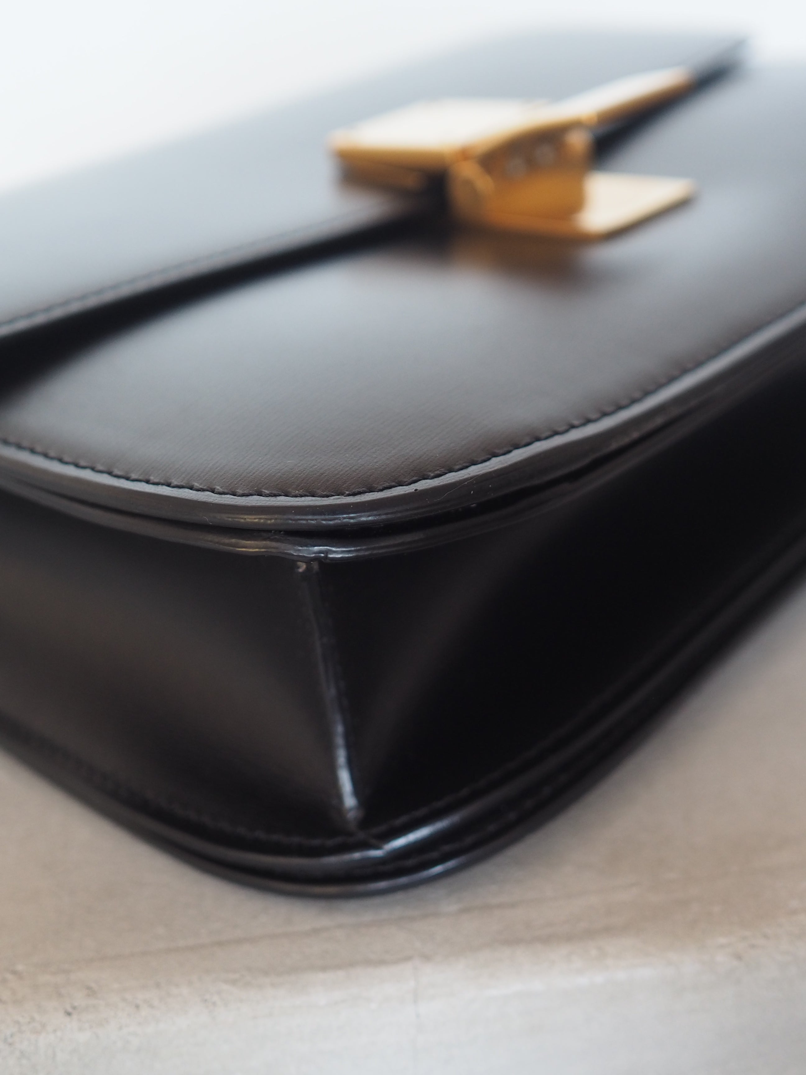 CELINE セリーヌ クラシック ボックス ショルダー バッグ フィービー
