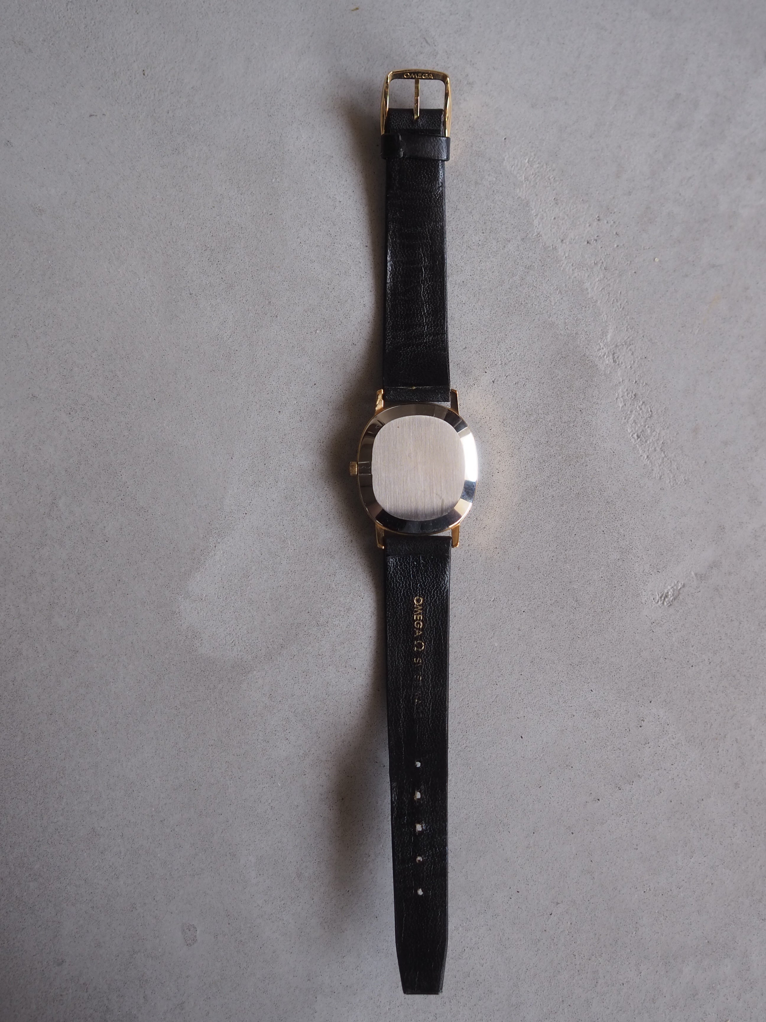 OMEGA DE VILLE Rounded rectangular Watch